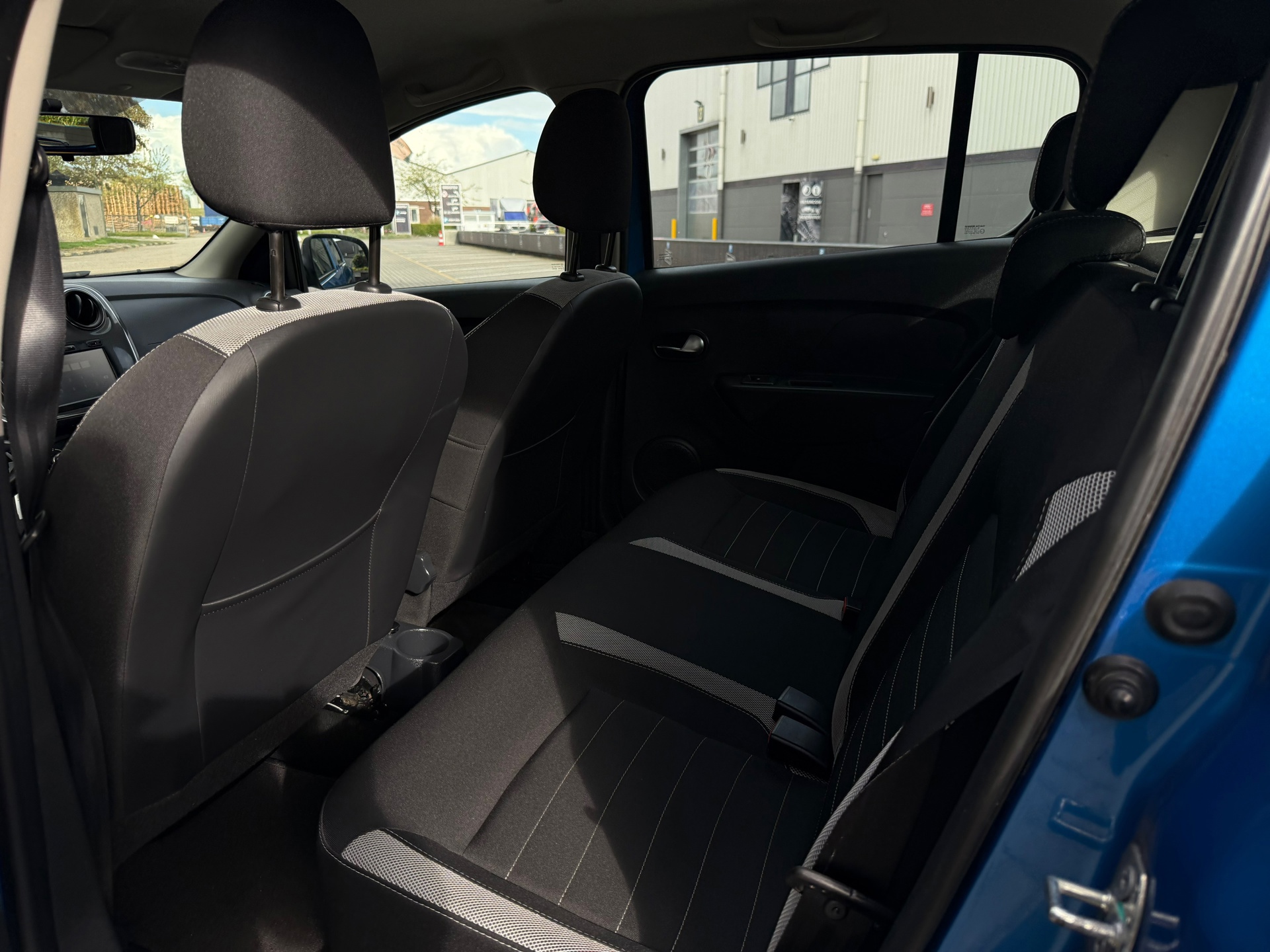 Dacia Sandero 0.9 TCe SL Stepway (2017), foto 9