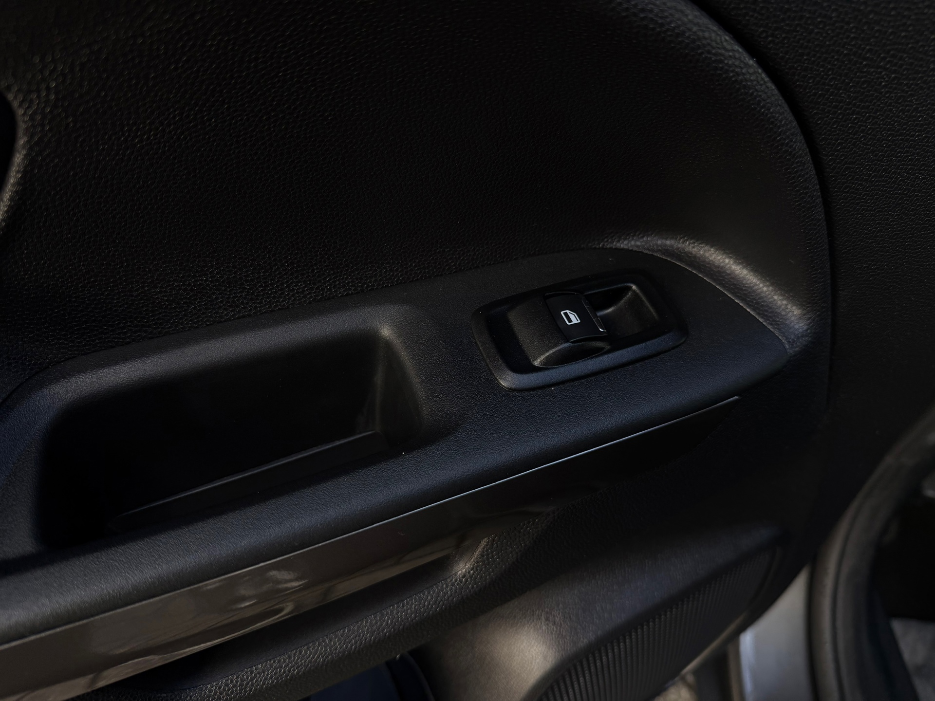 Ford EcoSport 1.0 EcoBoost Trend Ultimate125PK (2019), foto 12