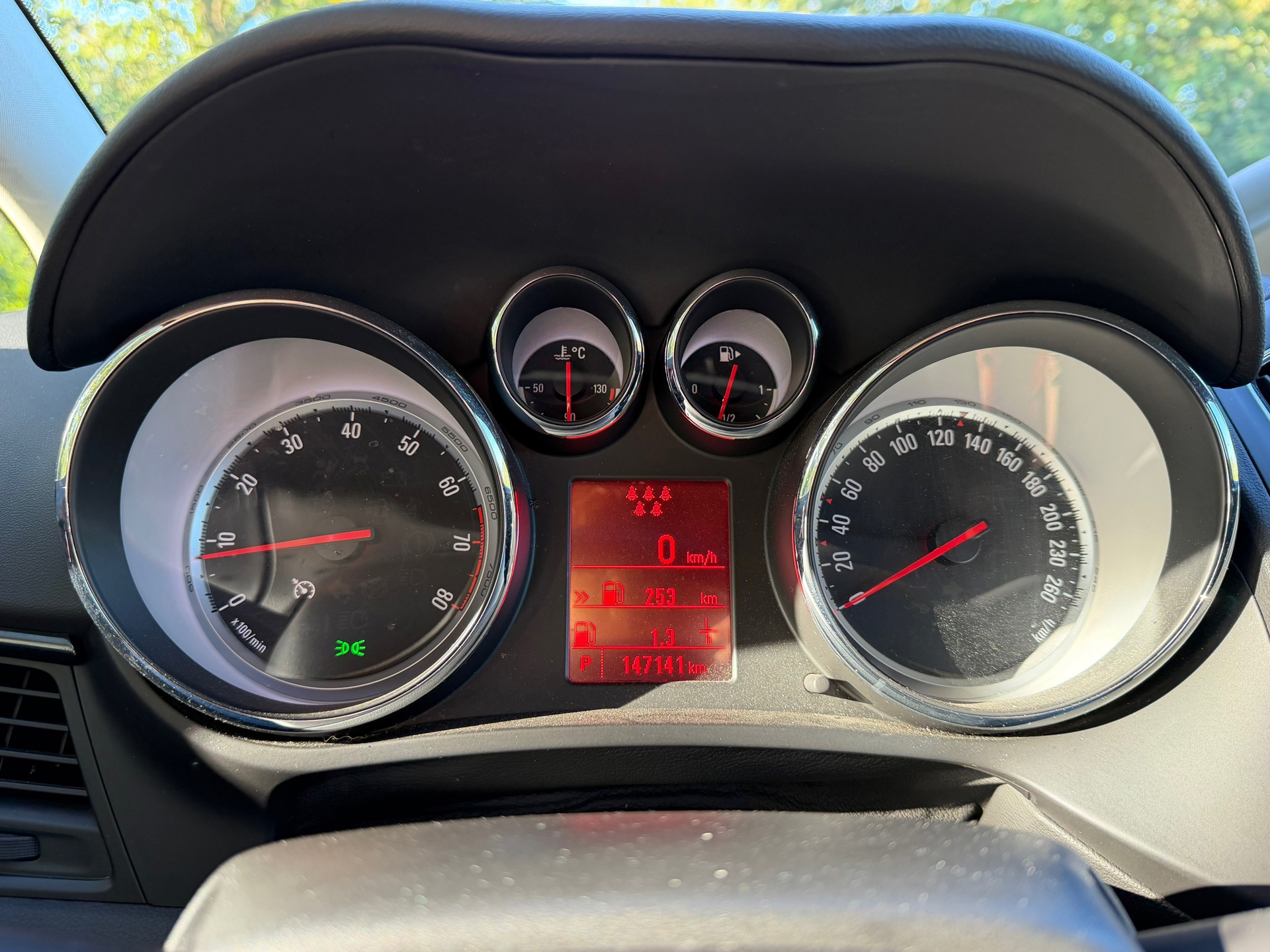 Opel Zafira Tourer 1.4 Innovation (2016), foto 16