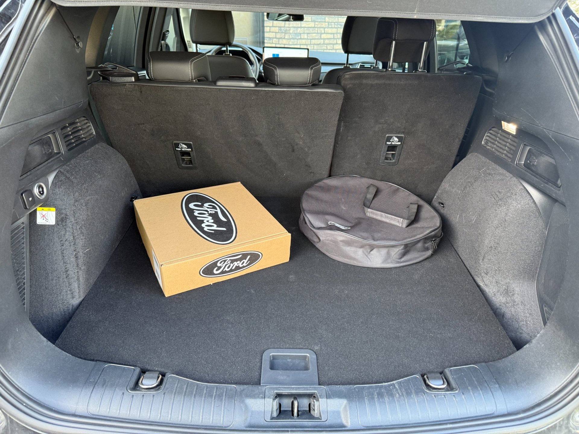 Ford Kuga 2.5 243pk PHEV Active X (2025), foto 31