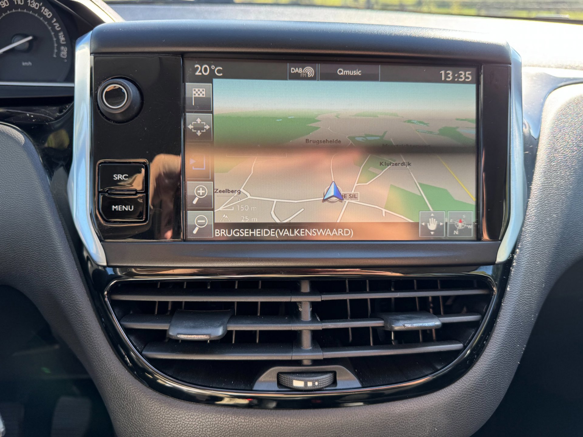 Peugeot 208 1.2 PureTech Blue Lion top (2017), foto 17