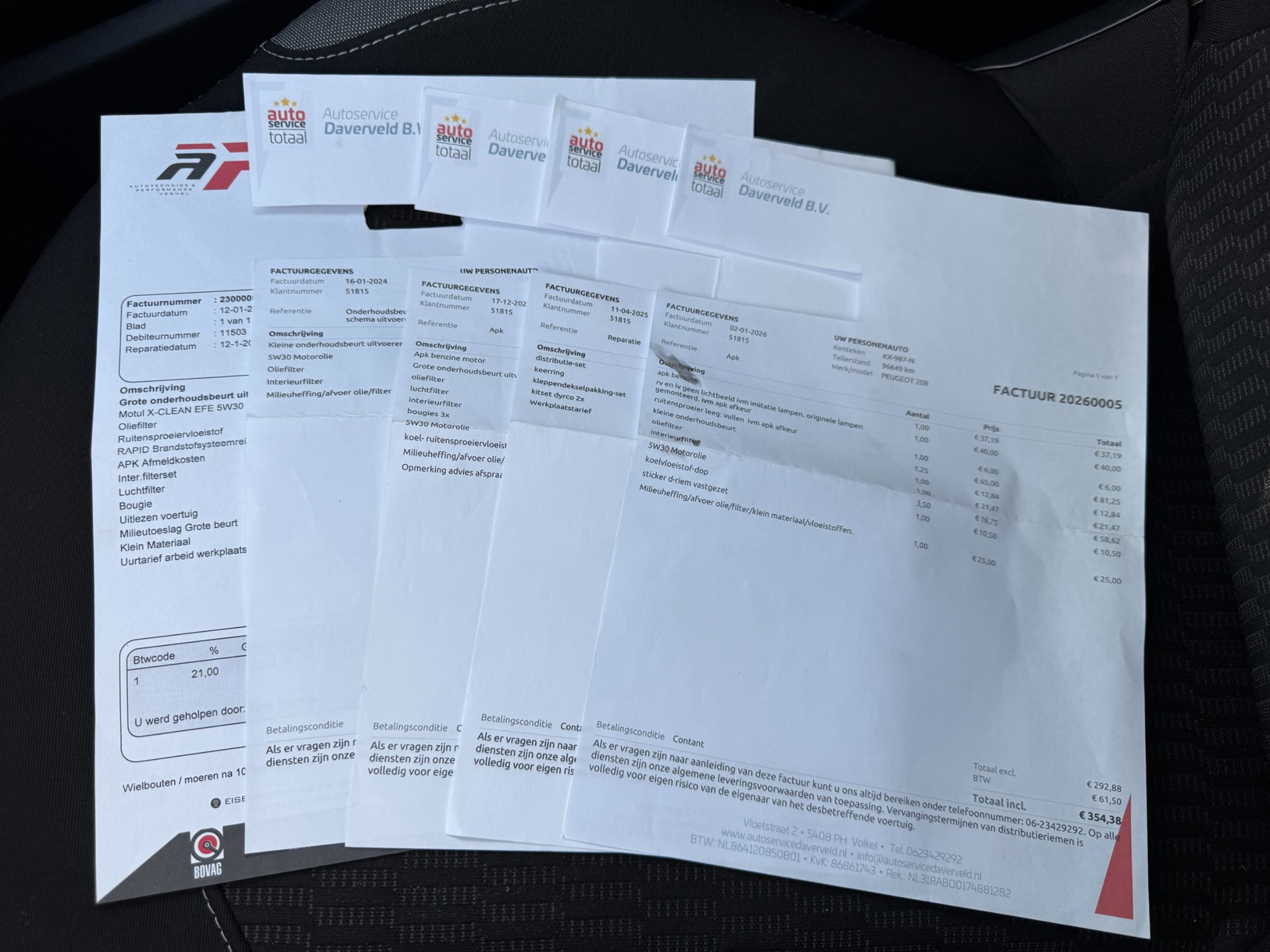 Peugeot 208 1.2 PureTech Blue Lion top (2017), foto 27