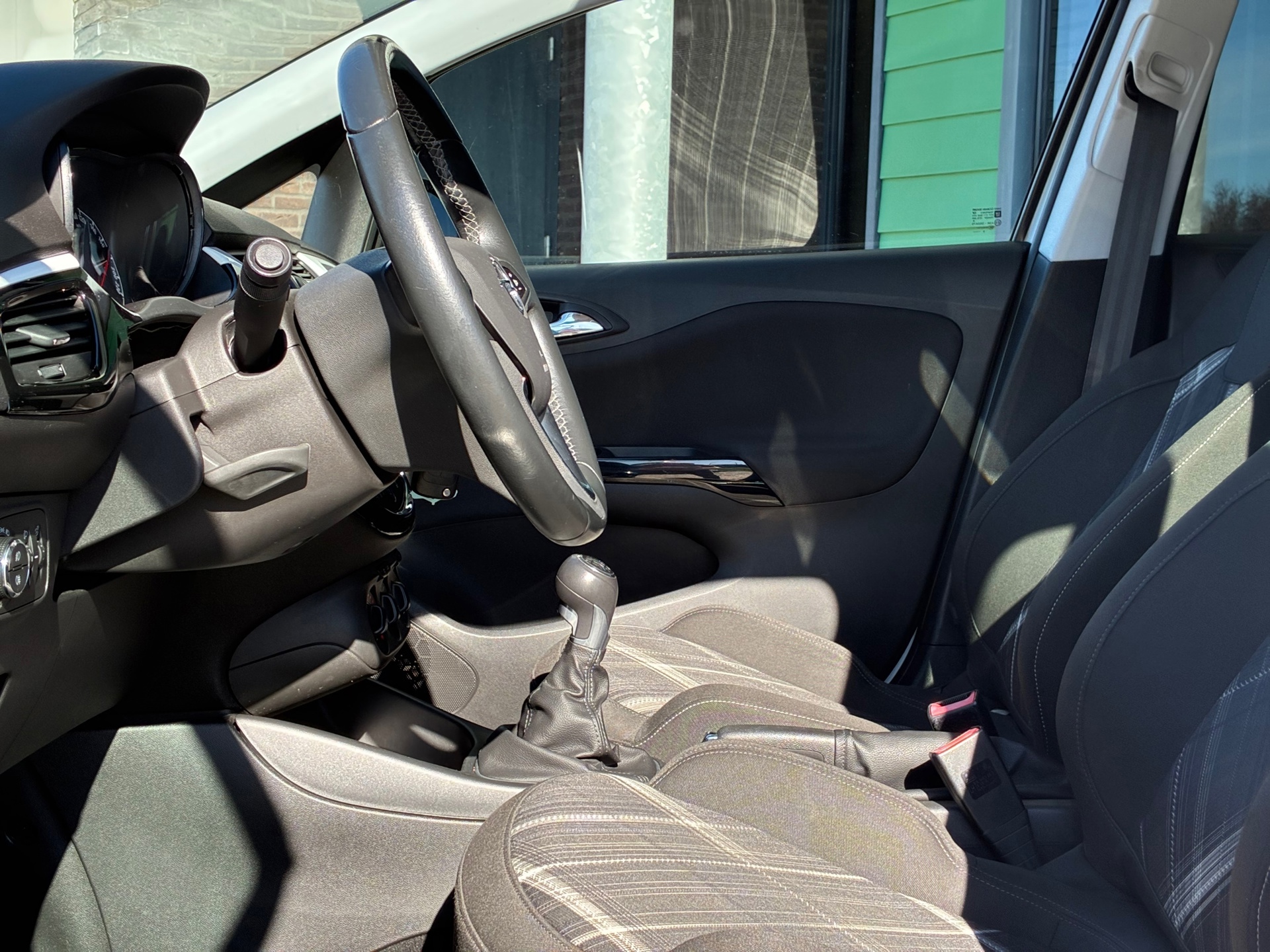 Opel Corsa 1.0 Turbo Color Edition (2016), foto 13