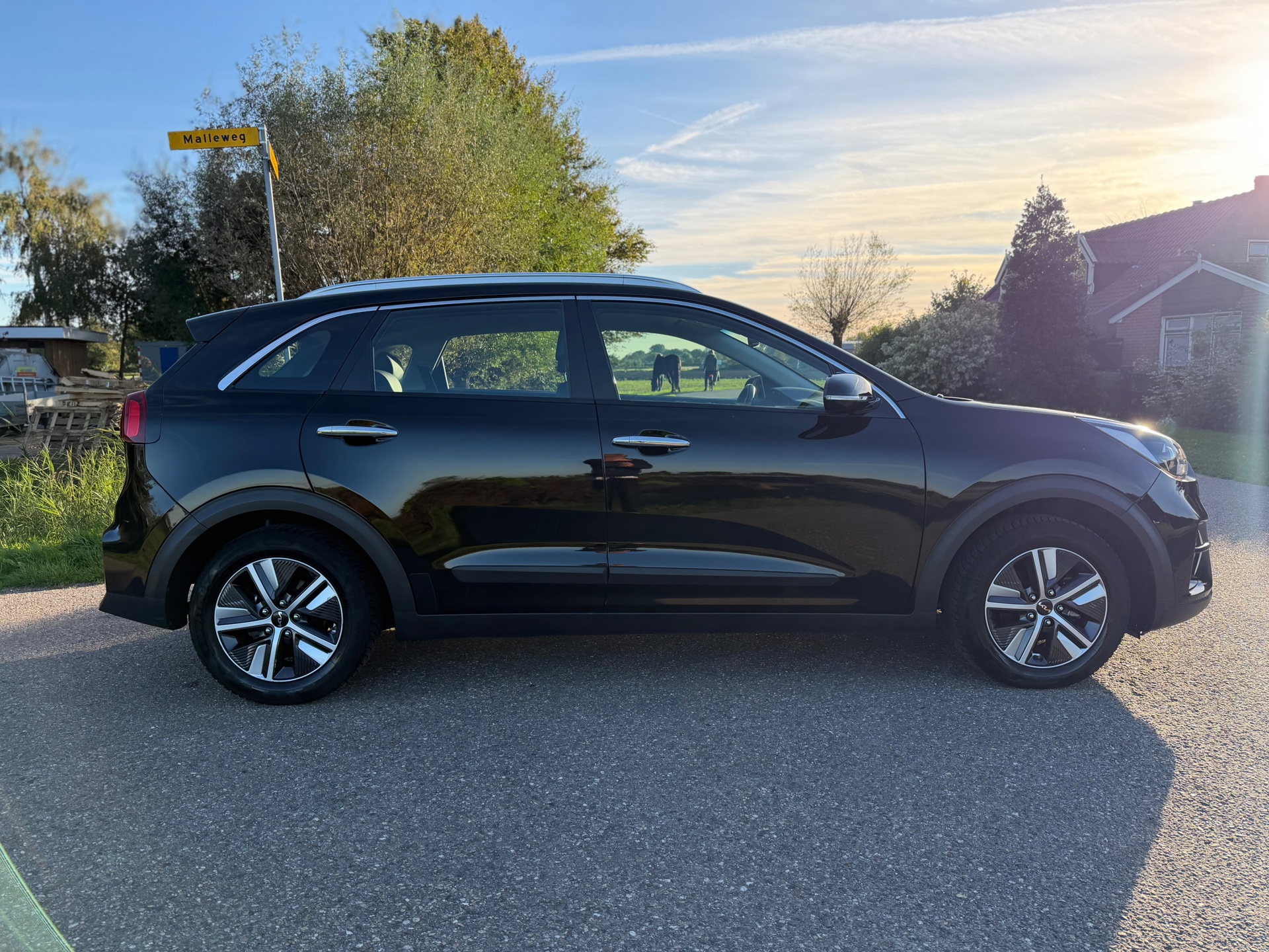 Kia Niro 1.6 GDi Hybrid DynamicLine (2022), foto 6