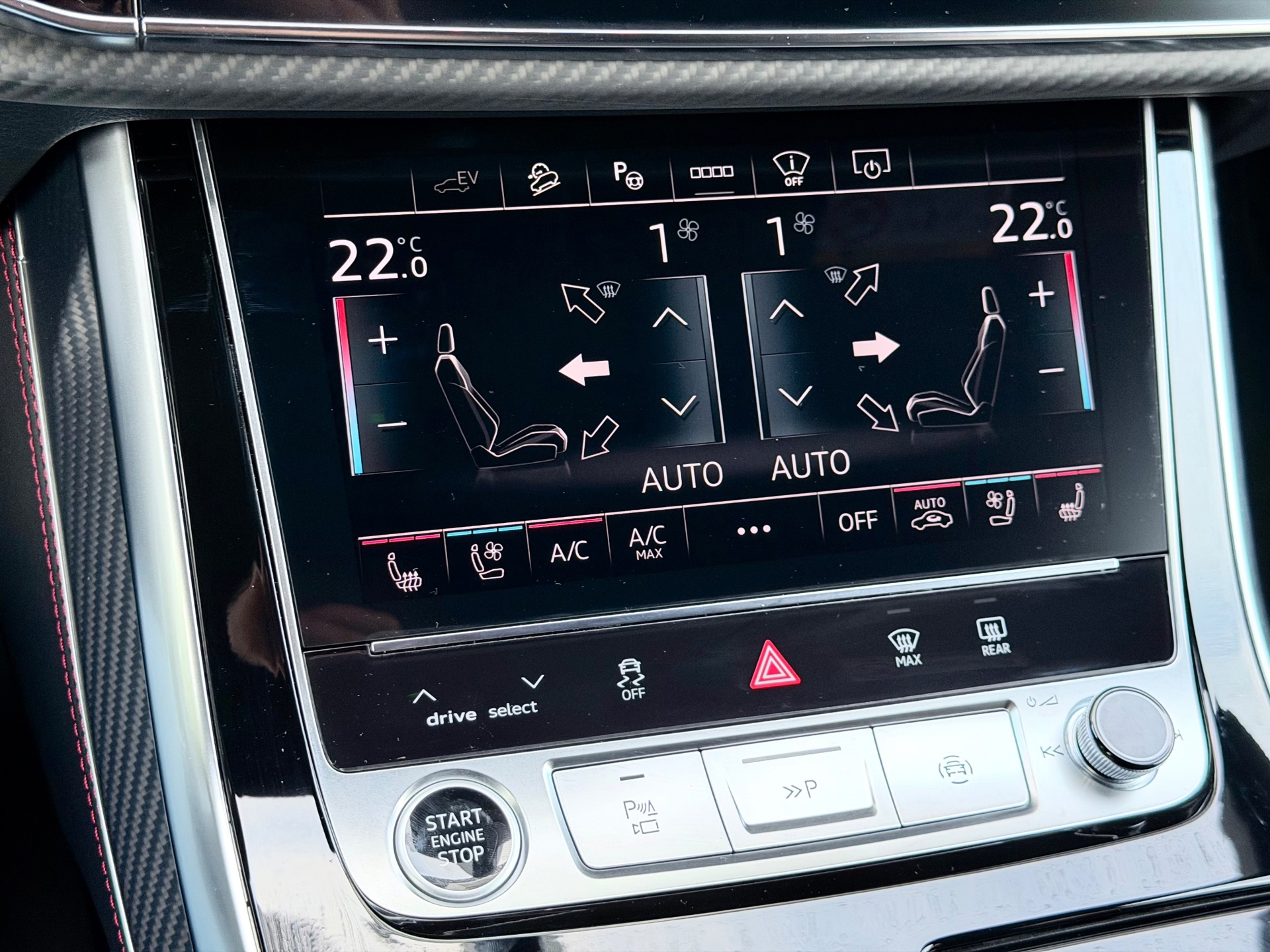 Audi Q8 55 TFSI e quattro Pro Line S Competition (2026), foto 28