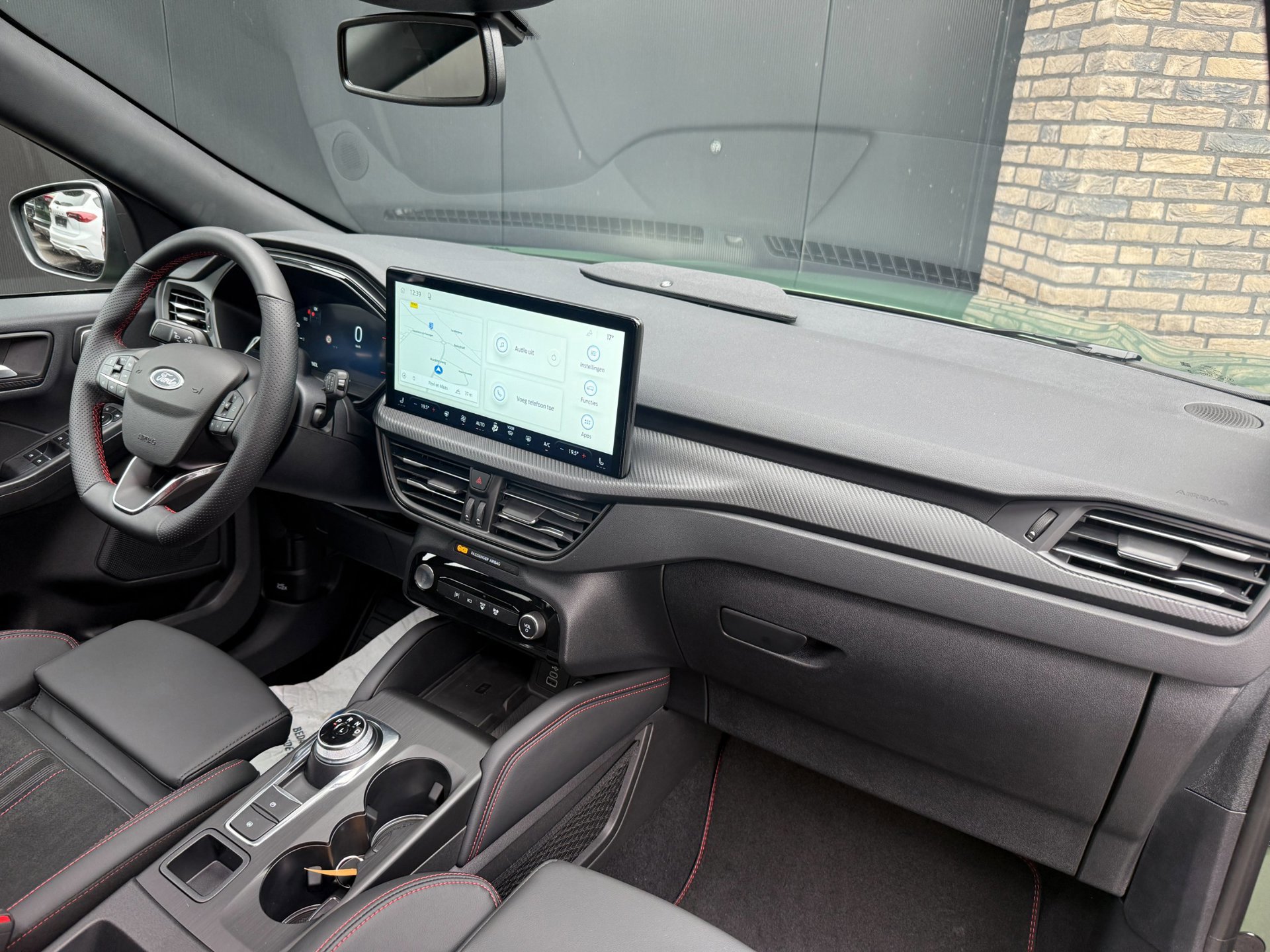 Ford KUGA 2.5 PHEV ST-Line X (2026), foto 28