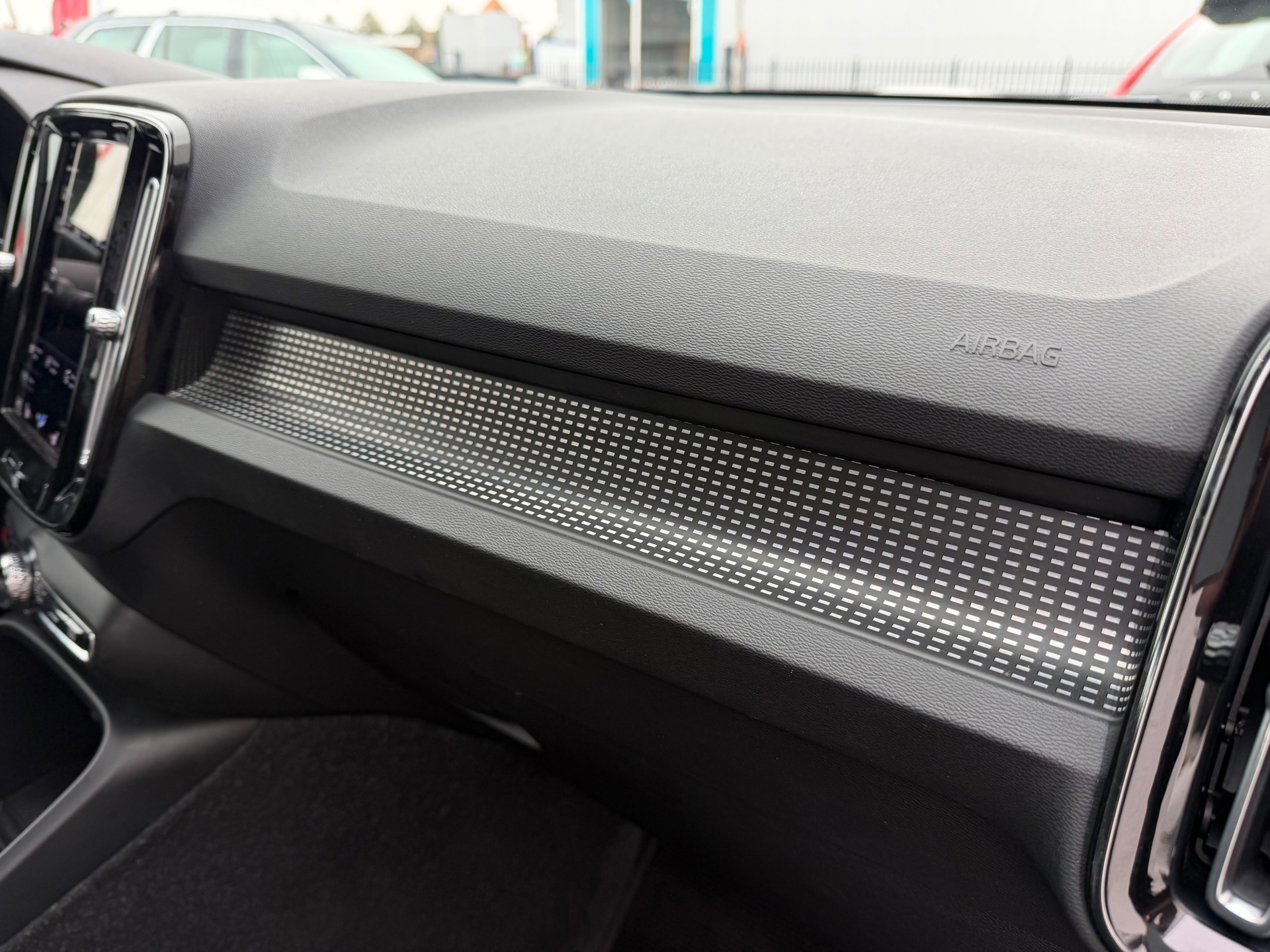 Volvo XC40 1.5 T4 Recharge R-Design (2021), foto 18