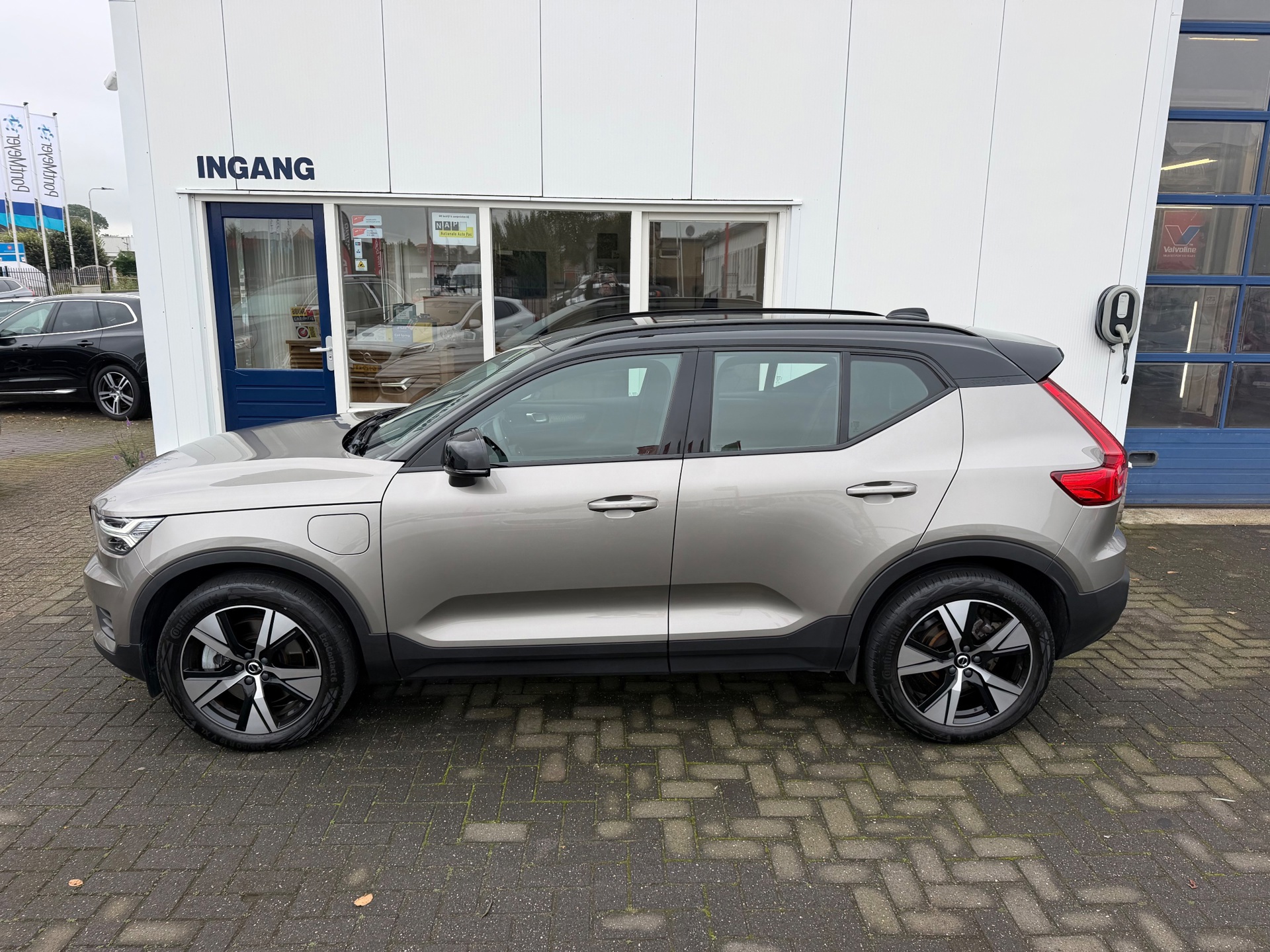 Volvo XC40 1.5 T4 Recharge R-Design (2021), foto 6