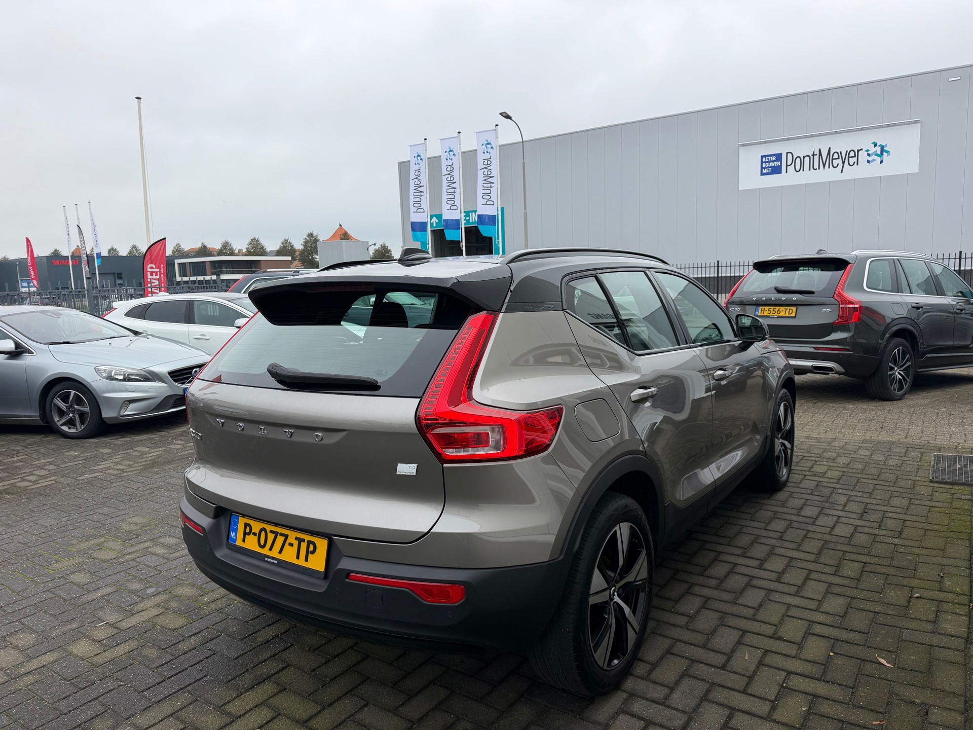 Volvo XC40 1.5 T4 Recharge R-Design (2021), foto 10