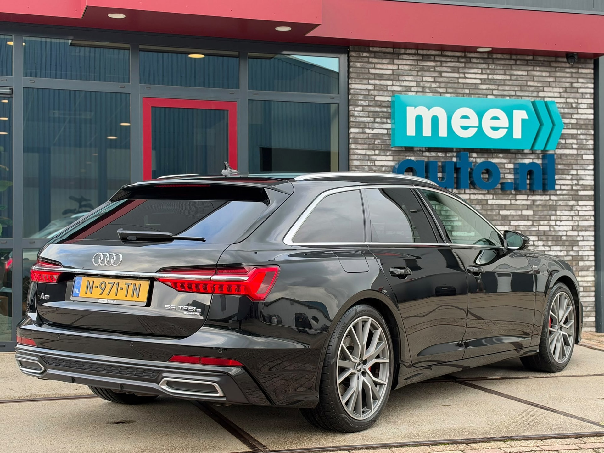 Audi A6 Avant 55 TFSI e quattro Competition S-LINE (2021), foto 3