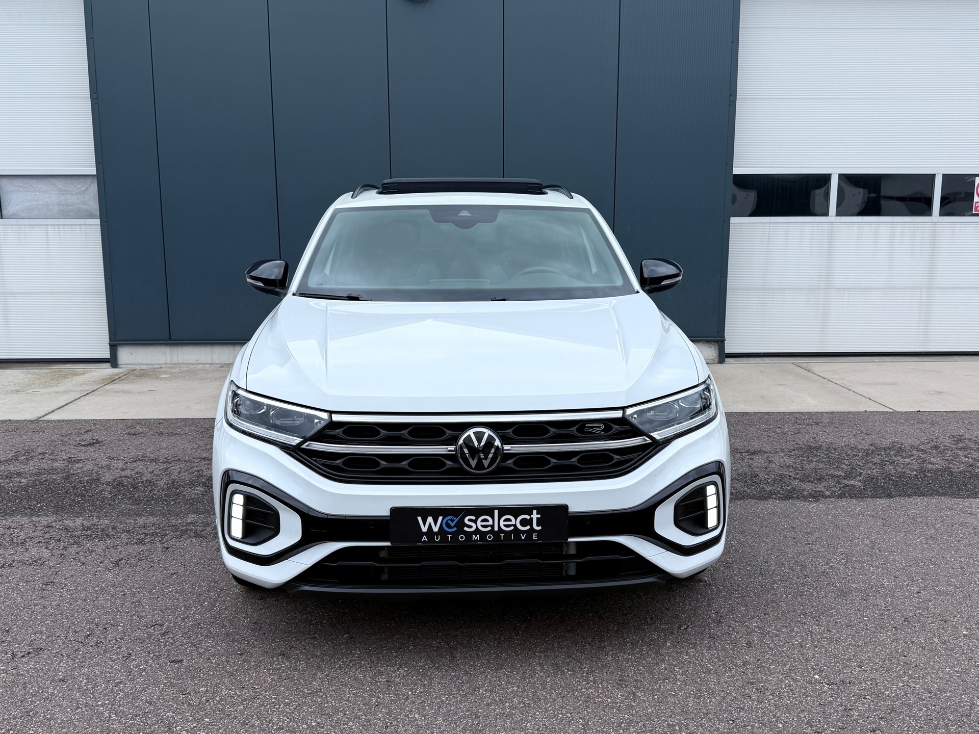 Volkswagen T-Roc 1.5 TSI R-Line (2023), foto 3