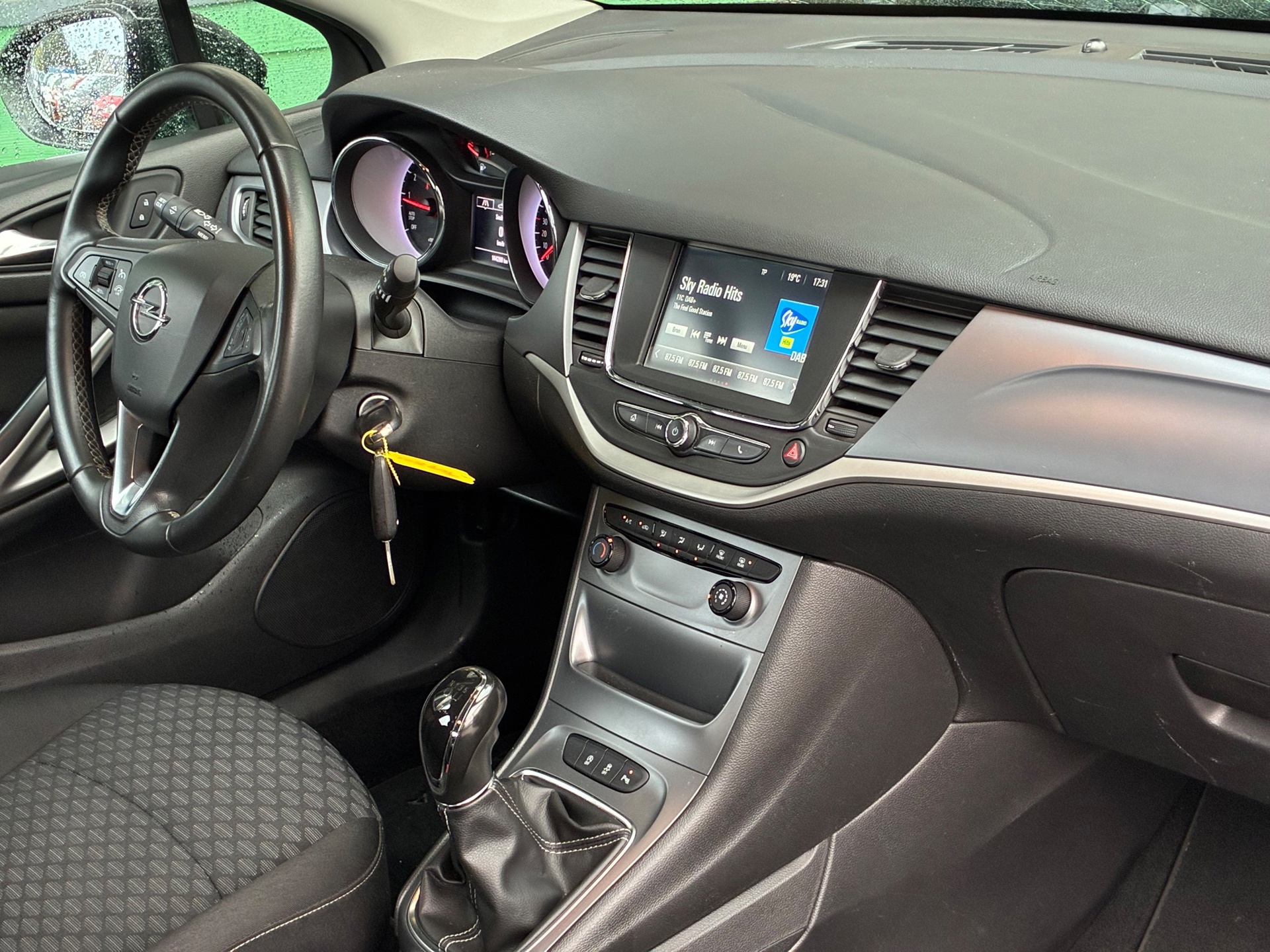 Opel Astra 1.0 Online Edition (2017), foto 11