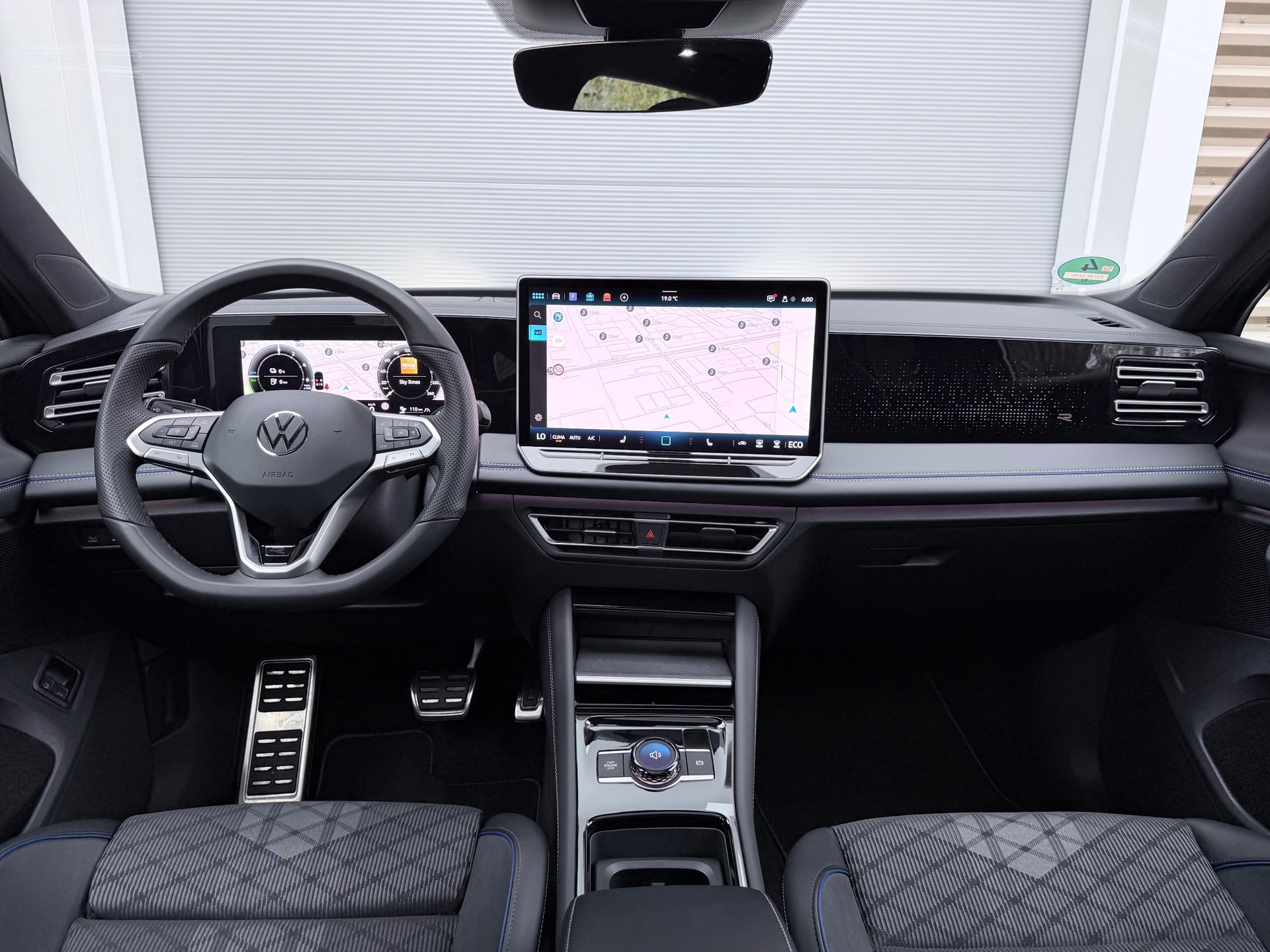 Volkswagen Tiguan 1.5 eHybrid R-Line (2025), foto 13