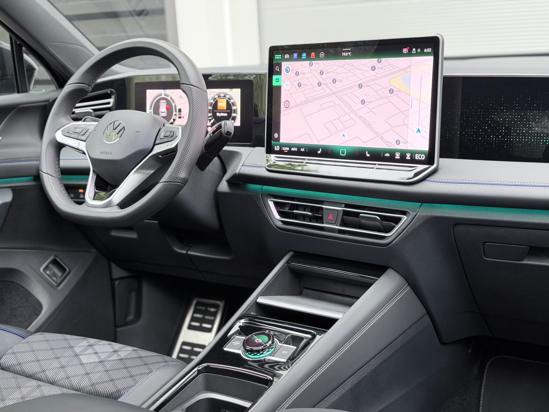 Volkswagen Tiguan 1.5 eHybrid R-Line (2025), foto 19