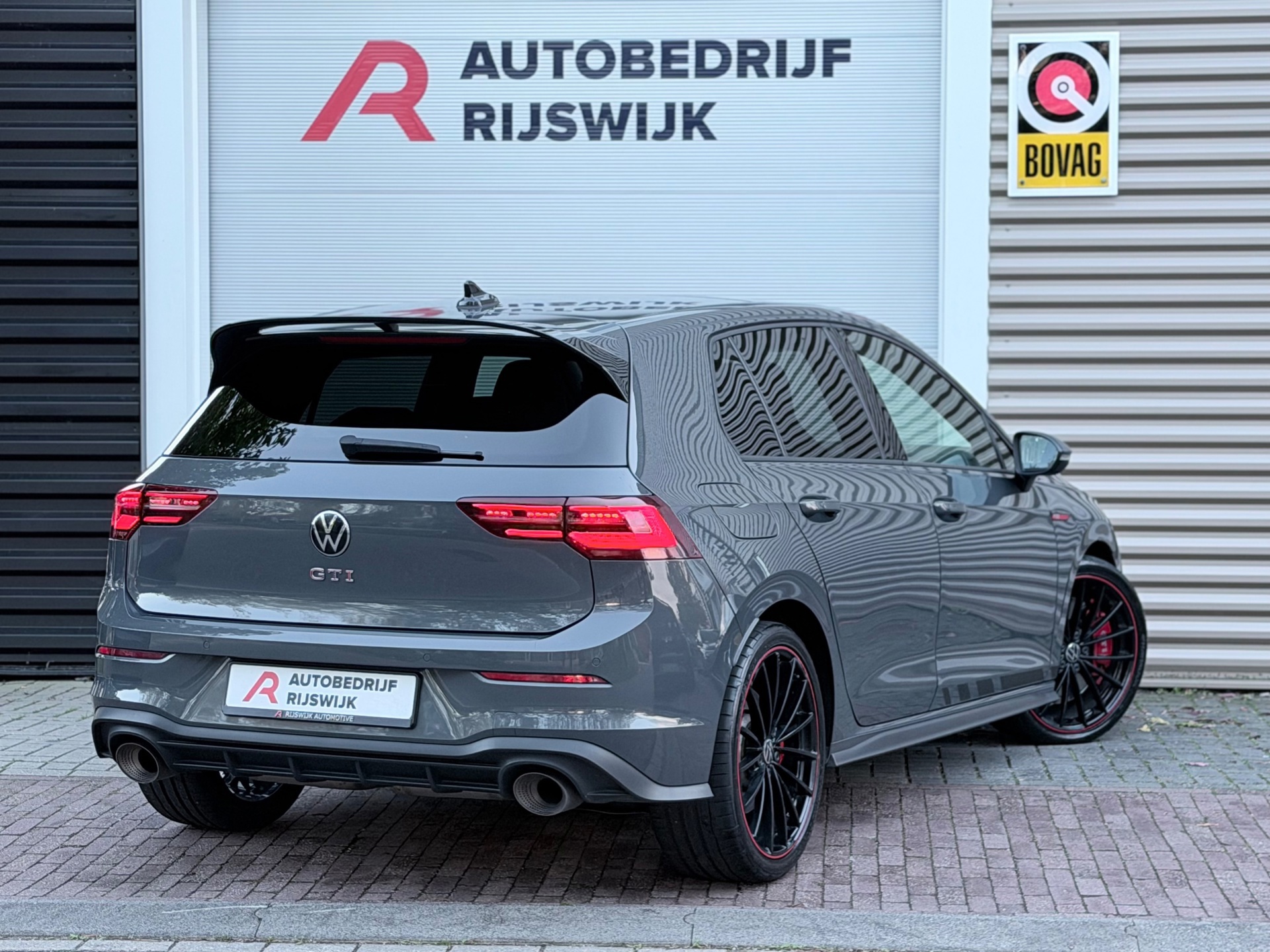 Volkswagen Golf 2.0 TSI Clubsport Akra (2023), foto 4