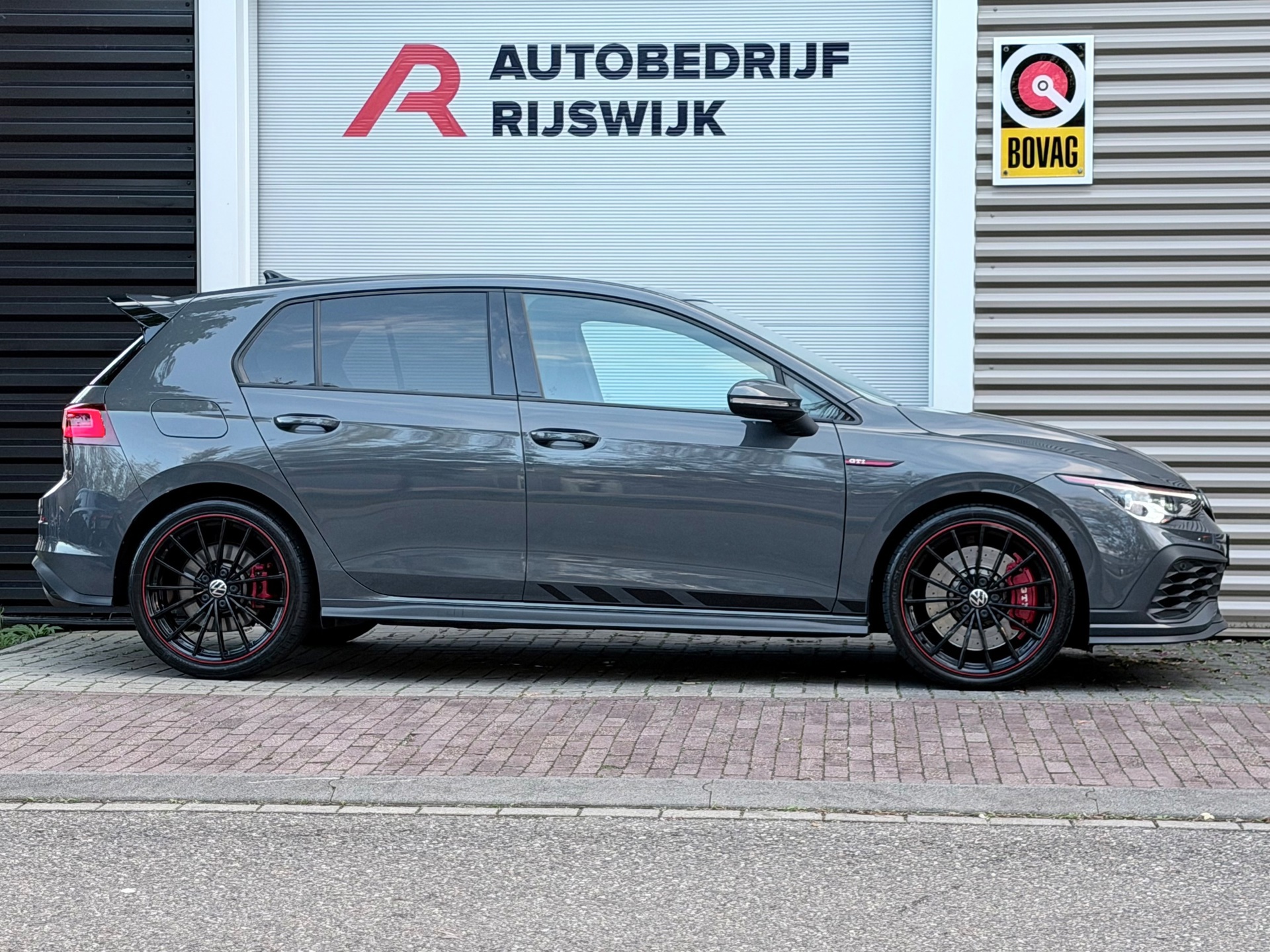 Volkswagen Golf 2.0 TSI Clubsport Akra (2023), foto 5