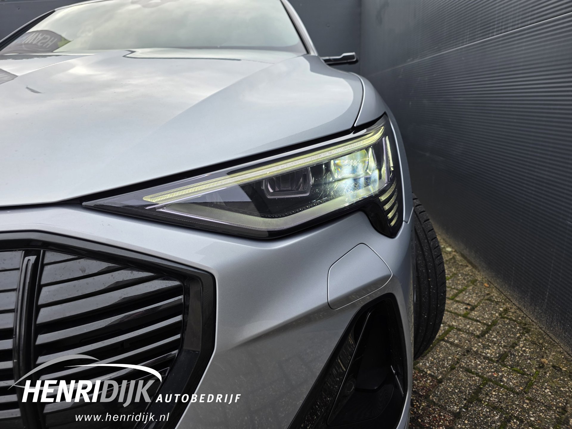 Audi E-tron 50 quattro Launch Edition 71 kWh SOH 88% S (2021), foto 11