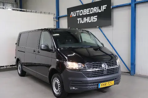Volkswagen Transporter 2.0 TDI L2H1 30 (2021)
