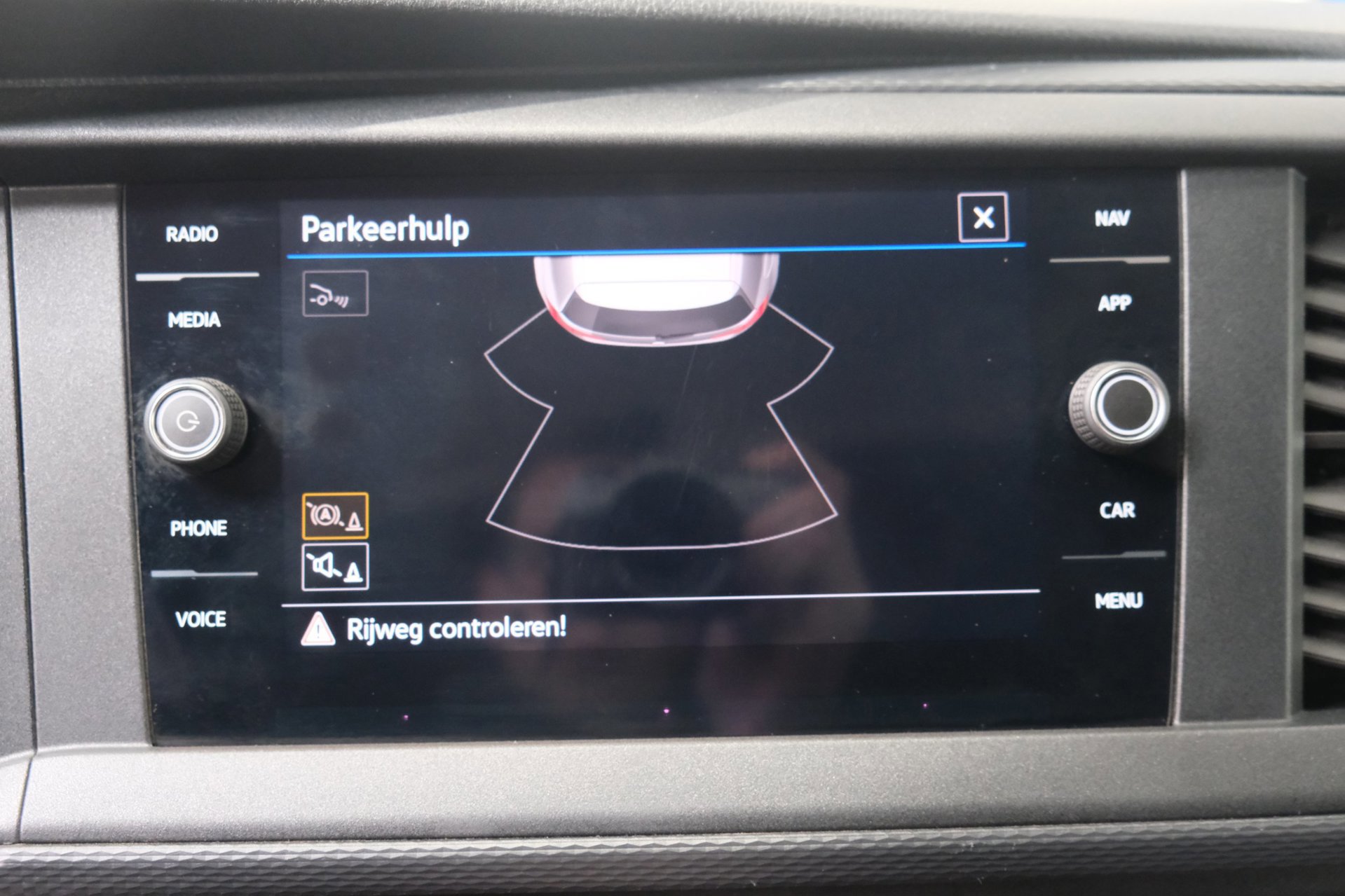 Volkswagen Transporter 2.0 TDI L2H1 30 (2021), foto 22