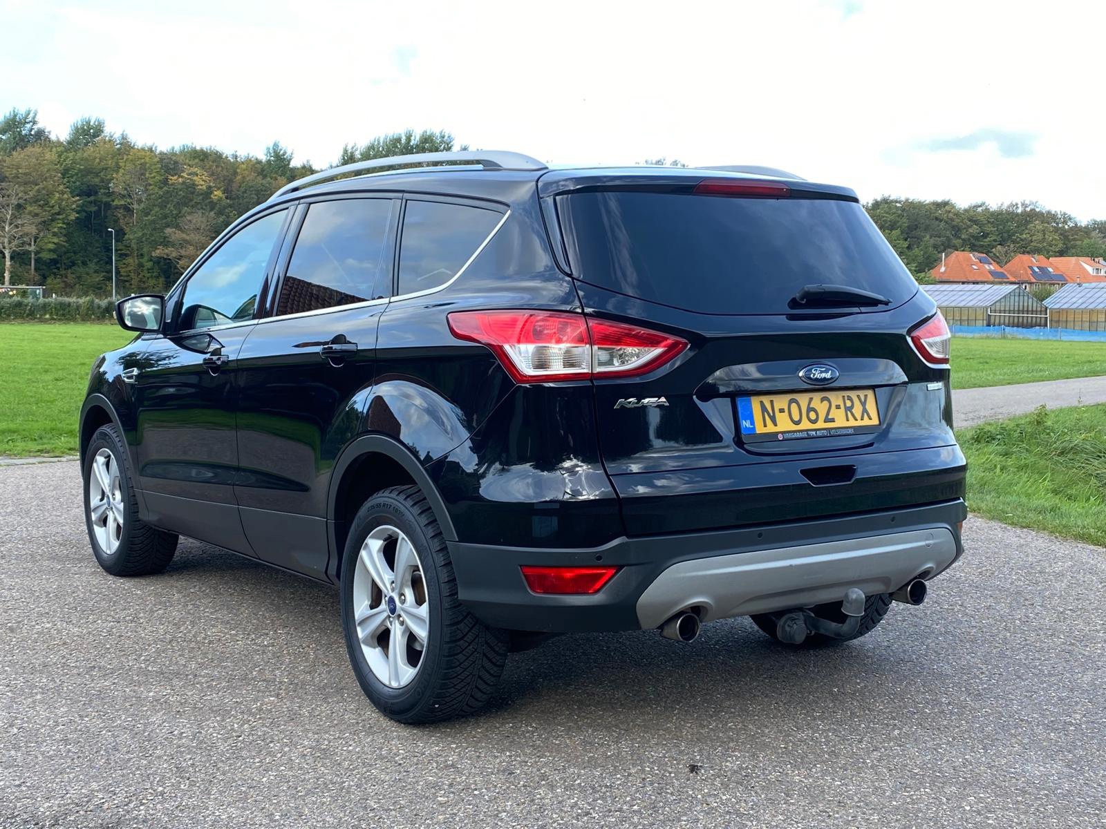 Ford Kuga 1.5 Titanium Styling Pack 4WD (2016), foto 16