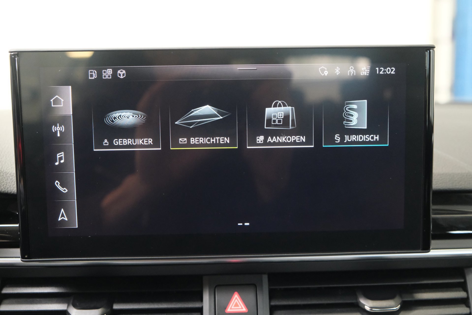 Audi A4 Avant 35 TFSI Launch edition Business (2020), foto 22