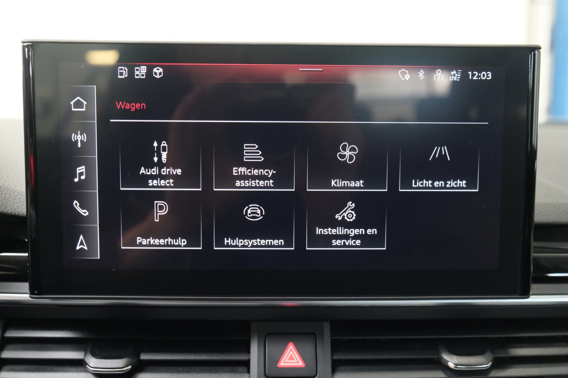 Audi A4 Avant 35 TFSI Launch edition Business (2020), foto 27