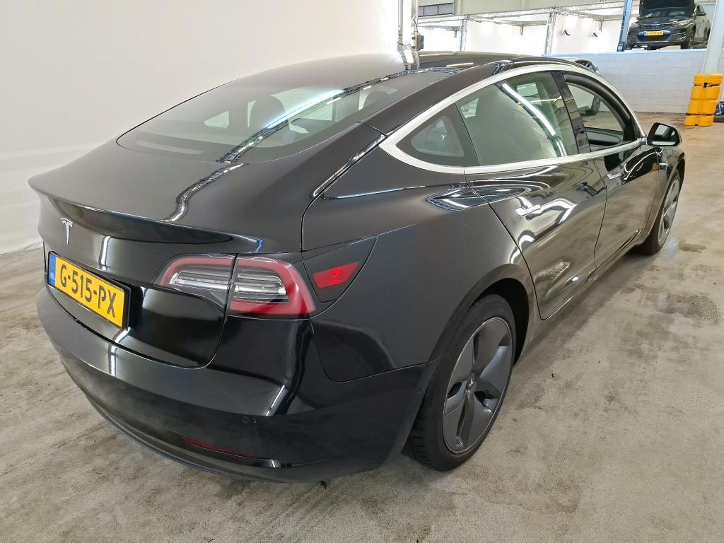 Tesla Model 3 RWD Plus 60 kWh (2019), foto 2