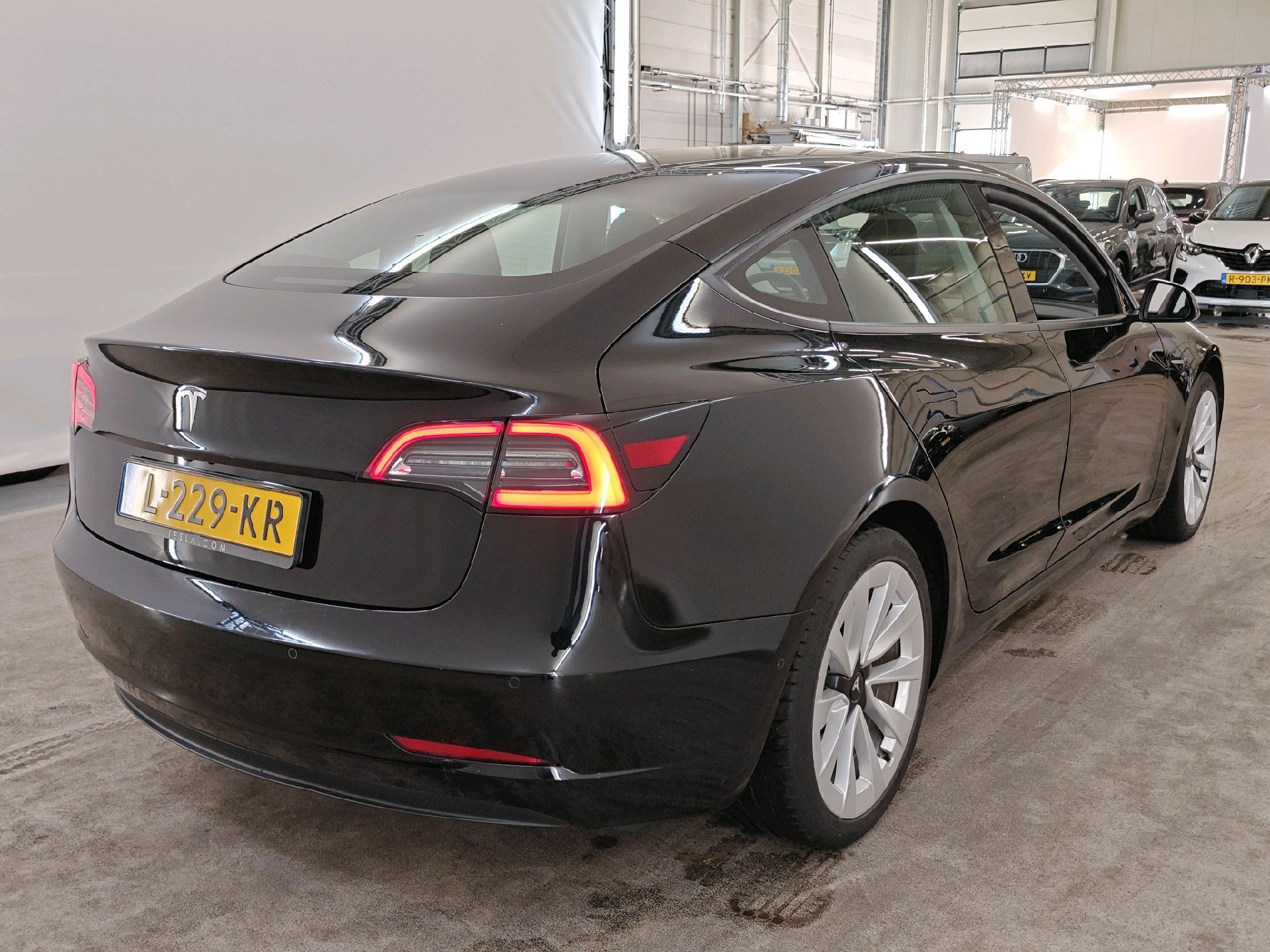 Tesla Model 3 RWD Plus 60 kWh SOH 92 (2021), foto 3