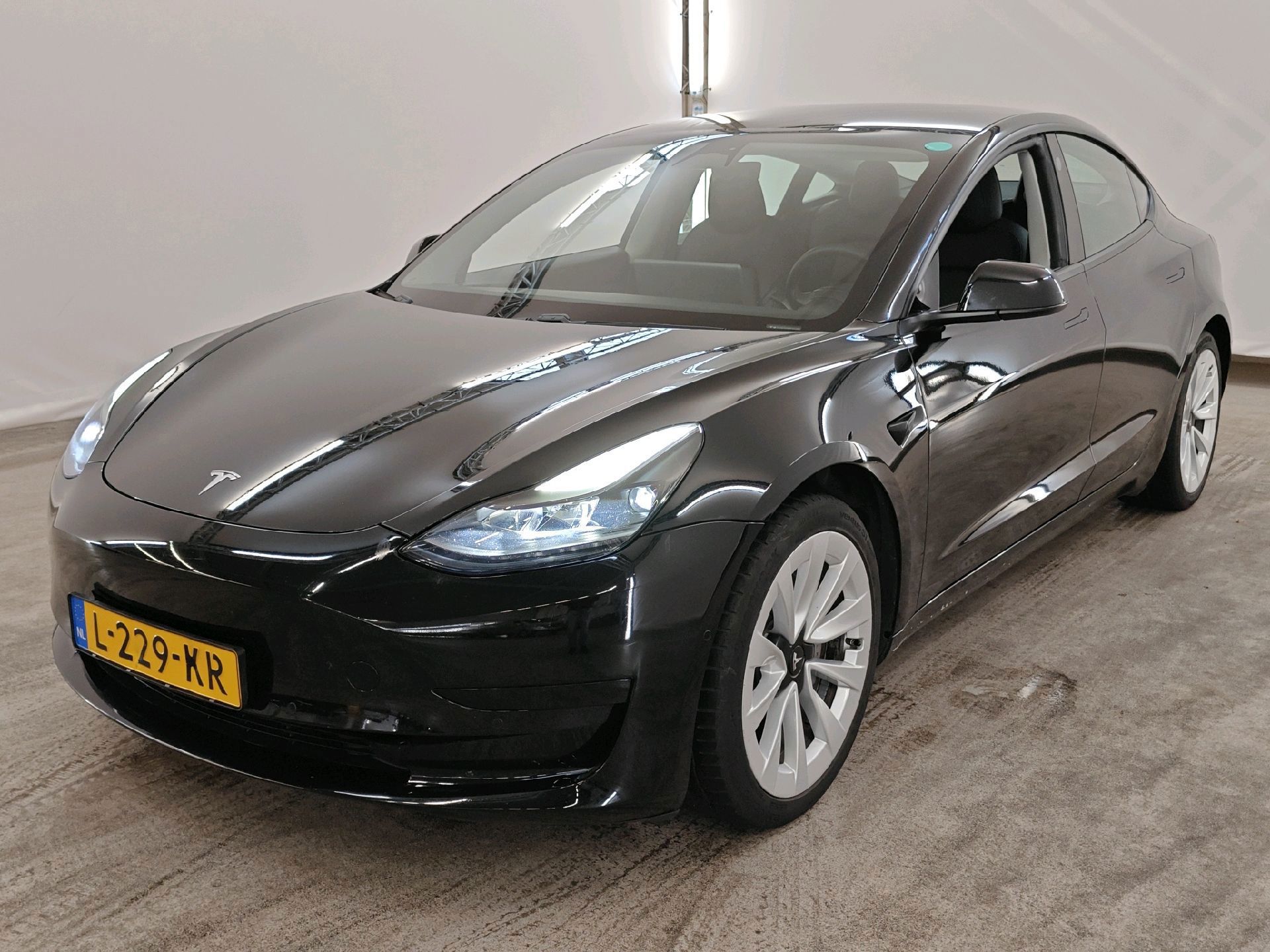 Tesla Model 3 RWD Plus 60 kWh SOH 92 (2021), foto 8