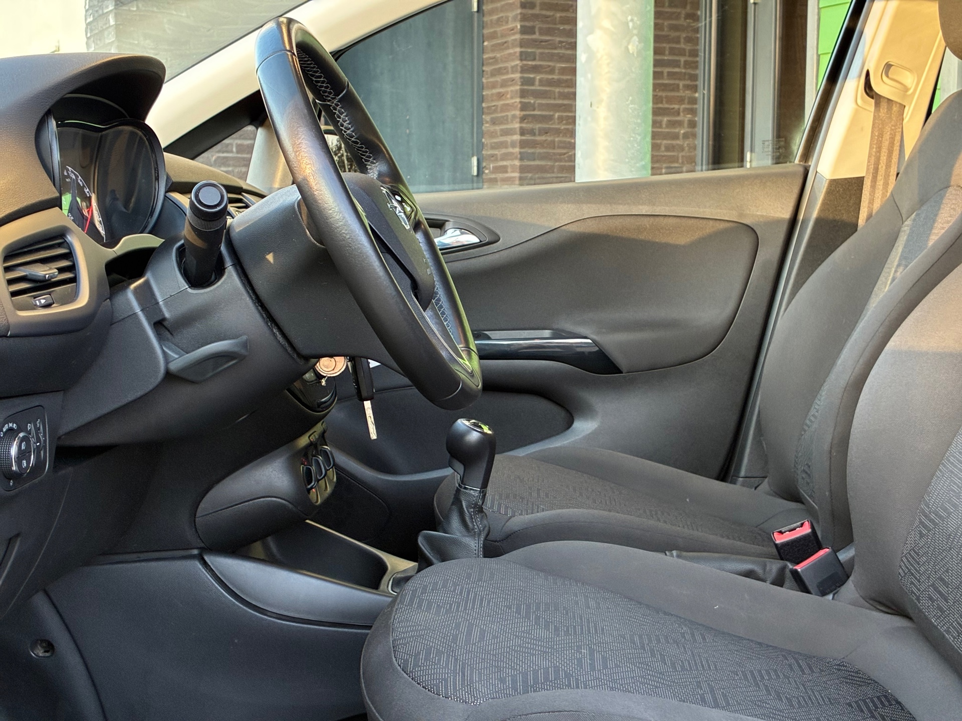 Opel Corsa 1.4 Favourite (2018), foto 13