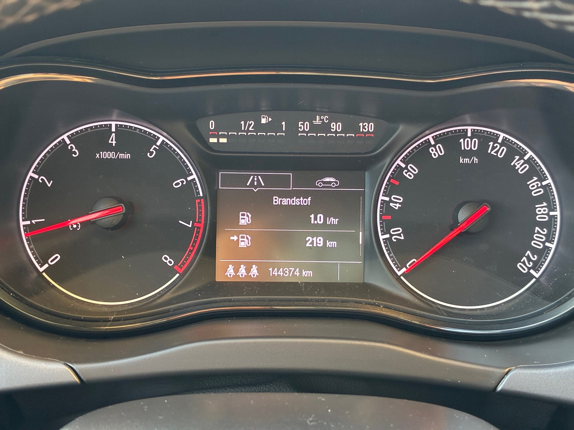 Opel Corsa 1.4 Favourite (2018), foto 16