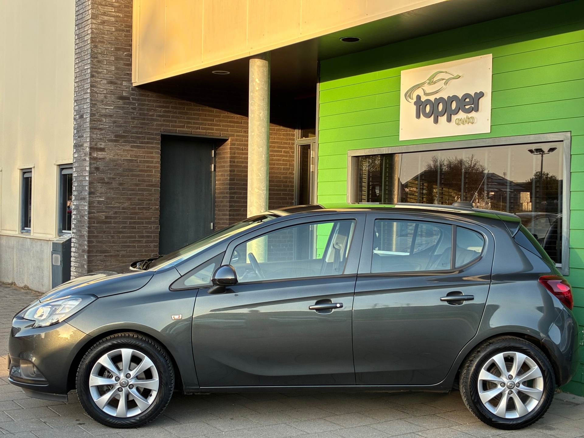 Opel Corsa 1.4 Favourite (2018), foto 6