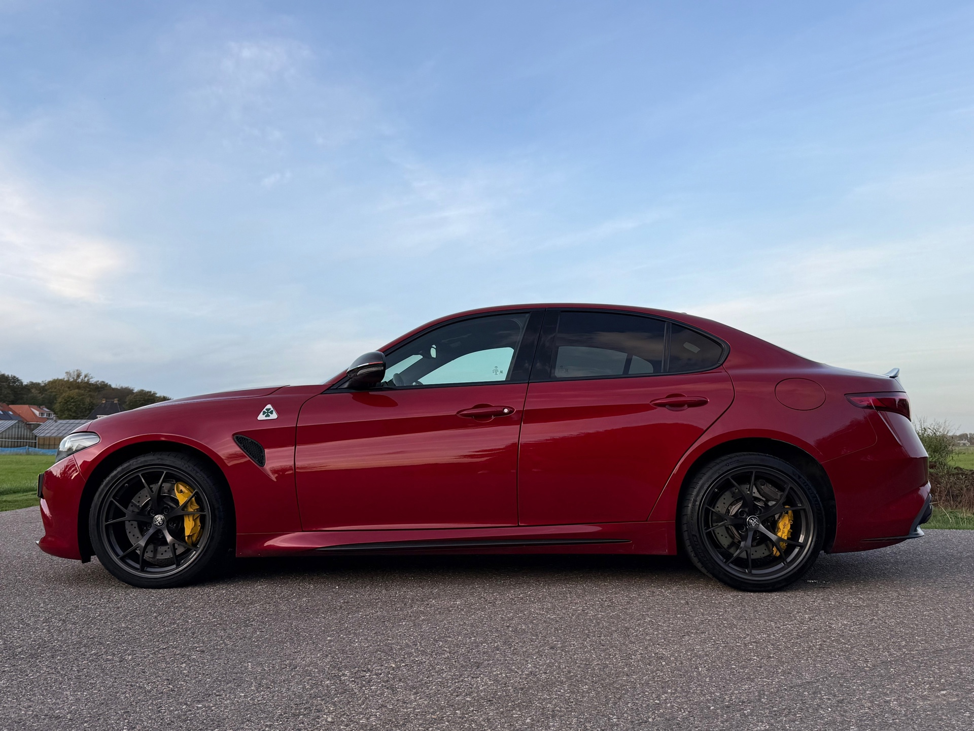 Alfa Romeo Giulia 2.9 V6 Quadrifoglio (2018), foto 2
