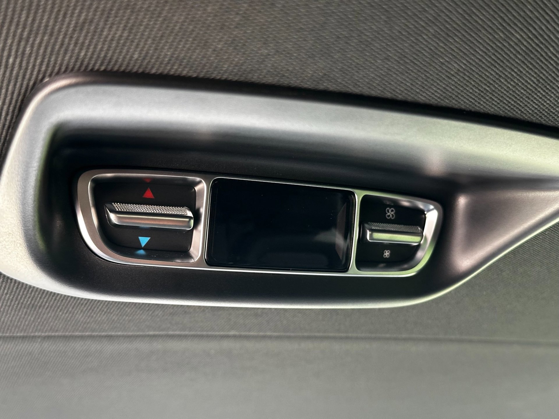 Mercedes-Benz V-KLASSE 250d L3 Avantgarde AMG line (2024), foto 33