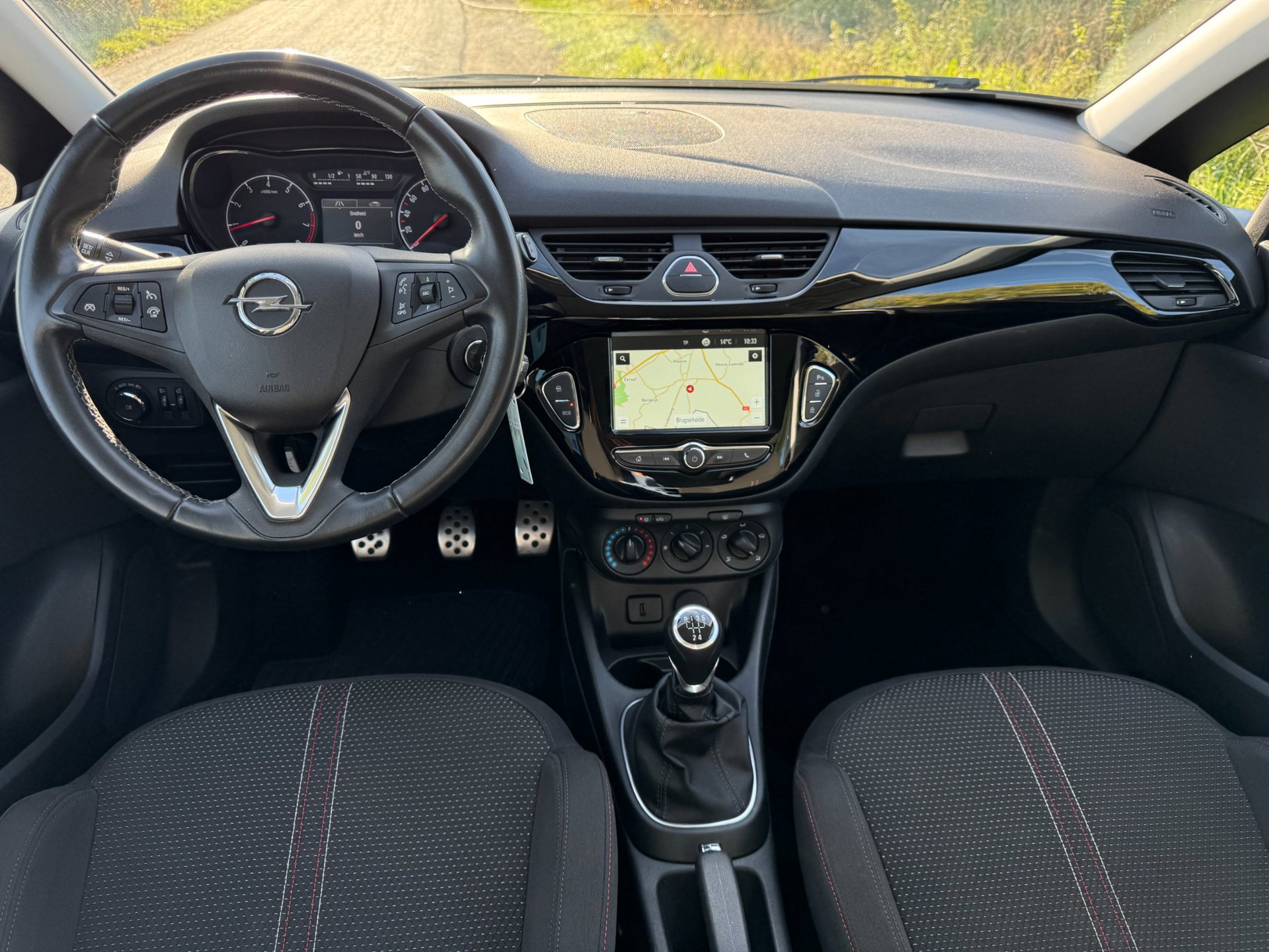 Opel Corsa 1.4 Black Edition top (2018), foto 12