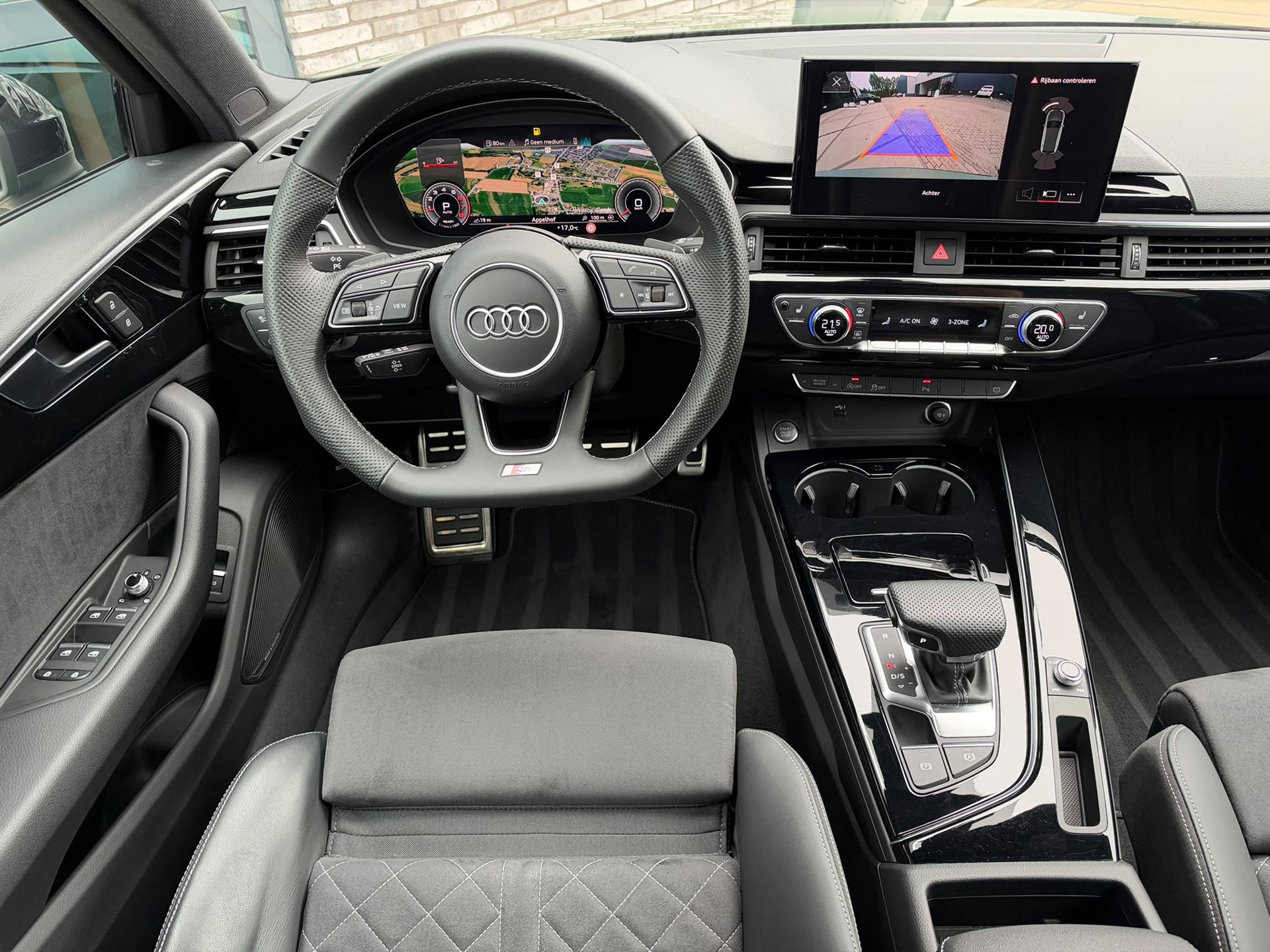 Audi A4 Avant 40 TFSI S-LINE Competition VIRTUAL (2023), foto 14