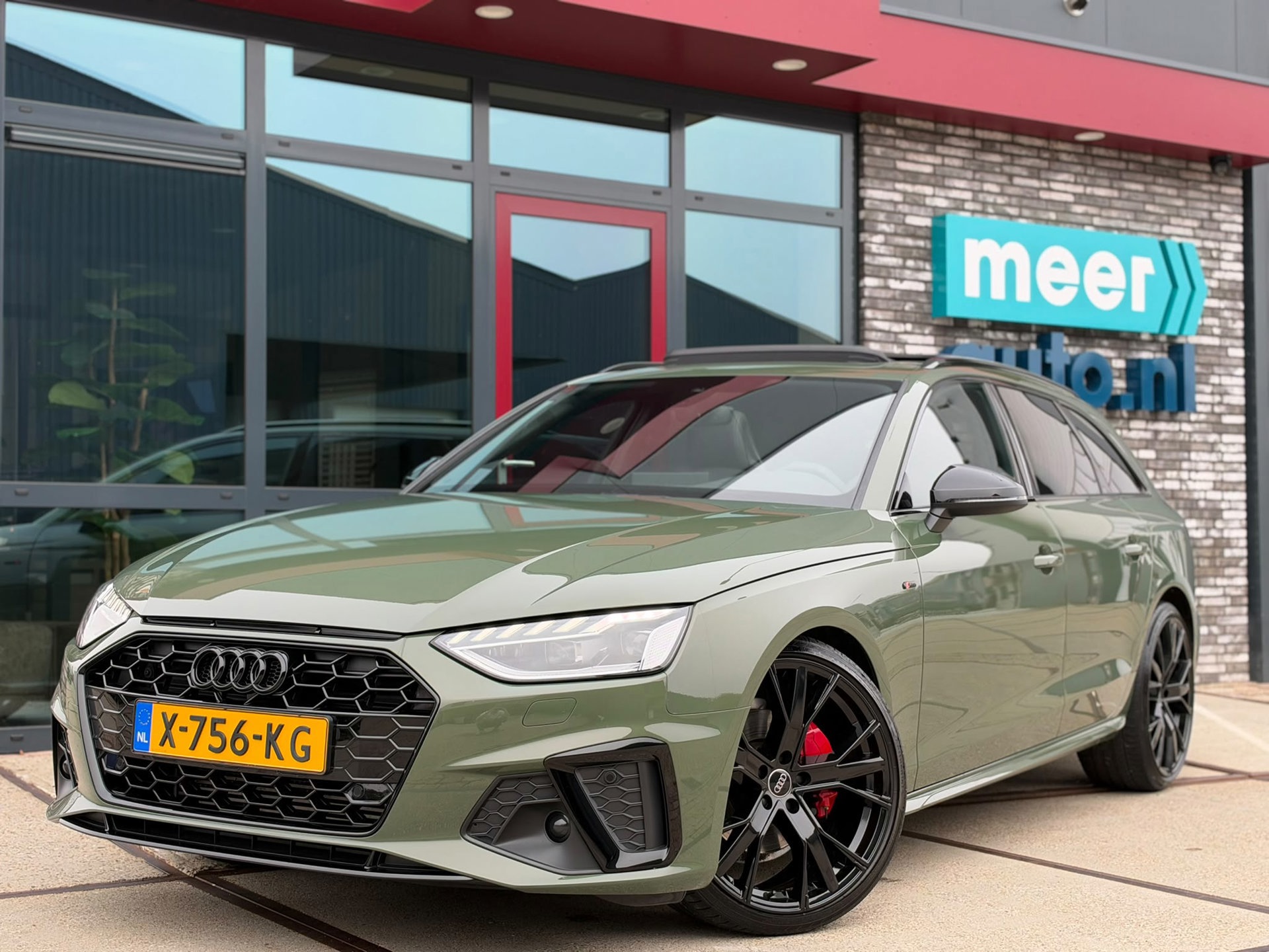 Audi A4 Avant 40 TFSI S-LINE Competition VIRTUAL (2023), foto 7