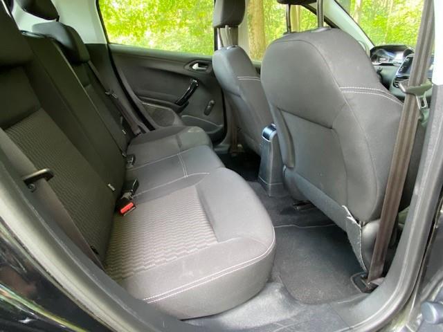 Peugeot 208 1.2 PureTech Active 5DRS (2018), foto 8