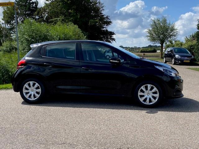 Peugeot 208 1.2 PureTech Active 5DRS (2018), foto 9