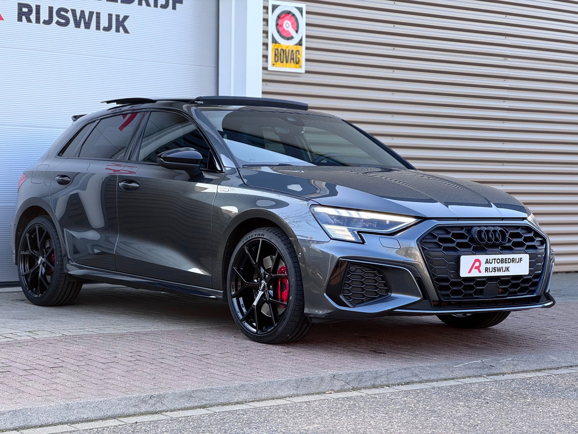 Audi A3 Sportback 45 TFSI e S edition Competition S3 (2022), foto 11