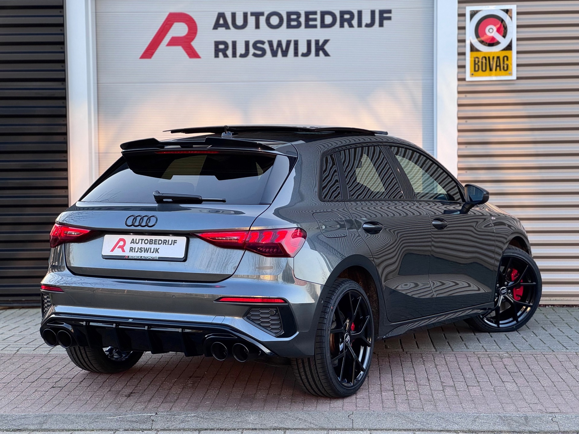 Audi A3 Sportback 45 TFSI e S edition Competition S3 (2022), foto 4