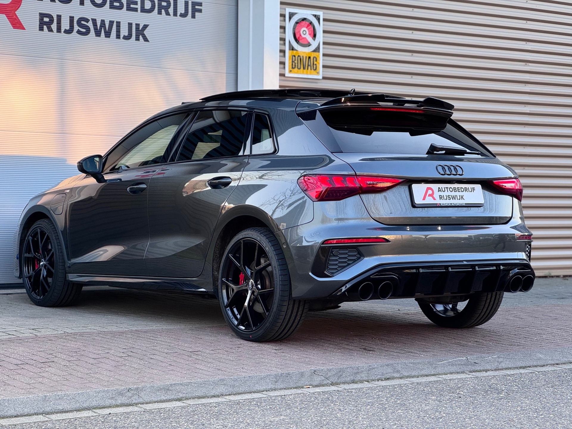 Audi A3 Sportback 45 TFSI e S edition Competition S3 (2022), foto 10
