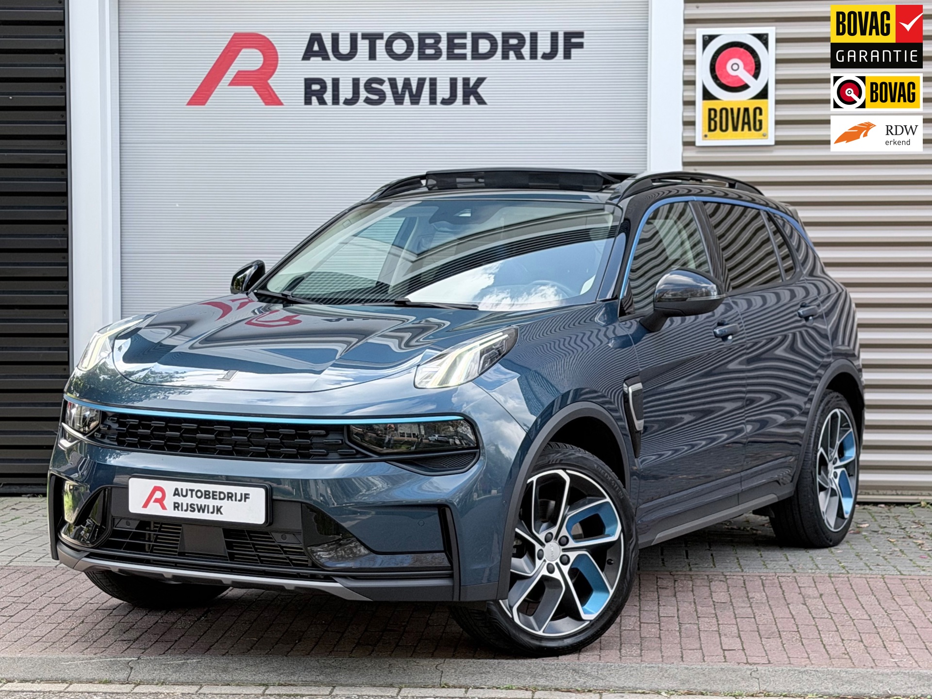 Lynk & Co 01 1.5 Pano (2022), foto 1
