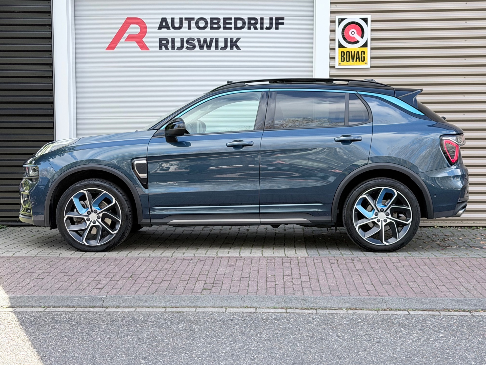 Lynk & Co 01 1.5 Pano (2022), foto 2
