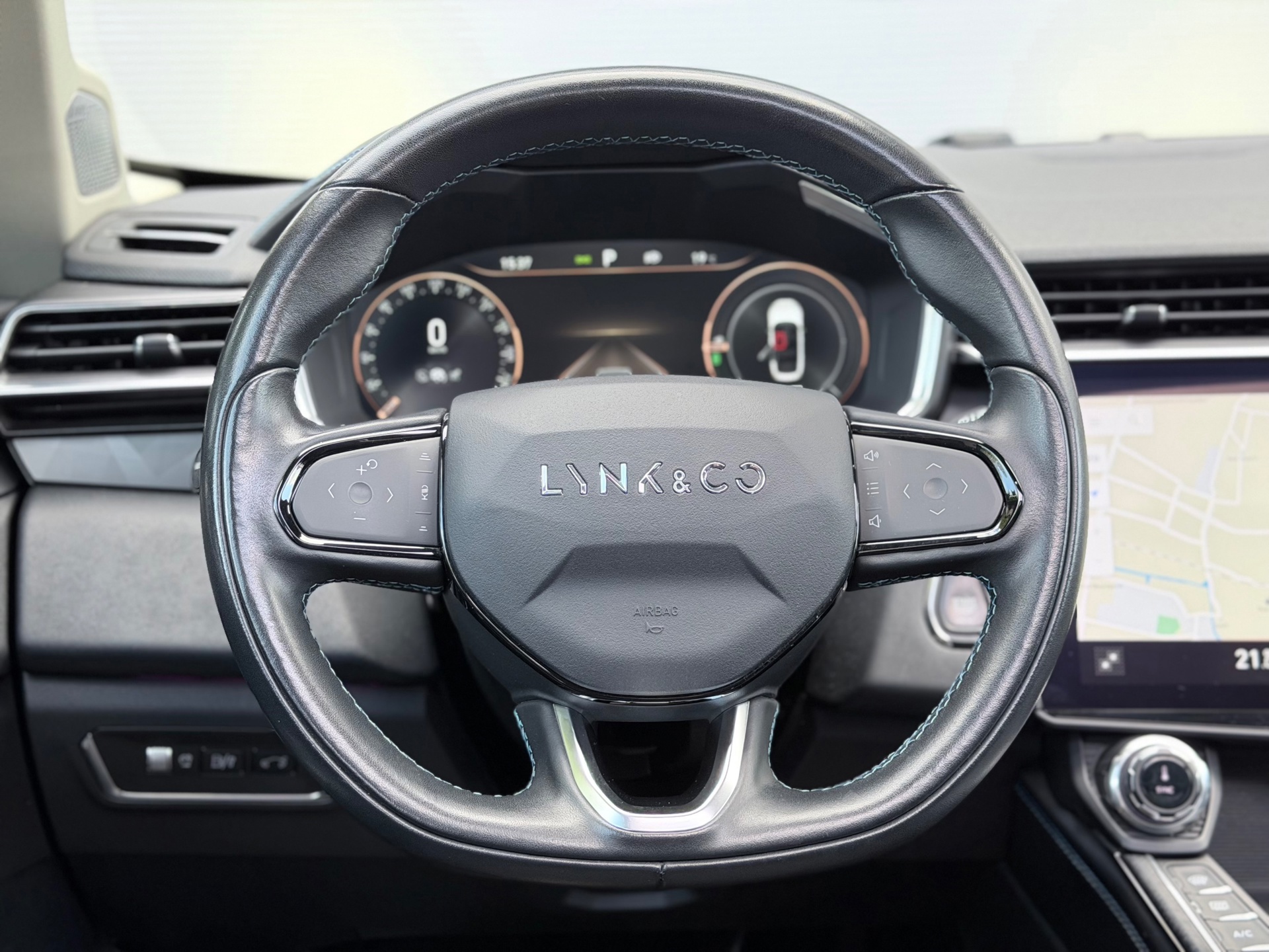Lynk & Co 01 1.5 Pano (2022), foto 14