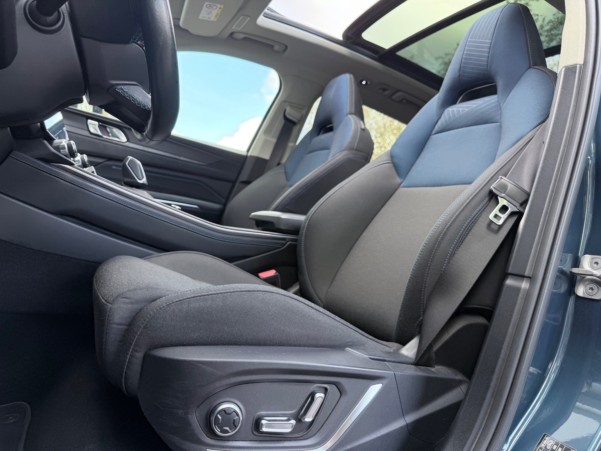 Lynk & Co 01 1.5 Pano (2022), foto 10