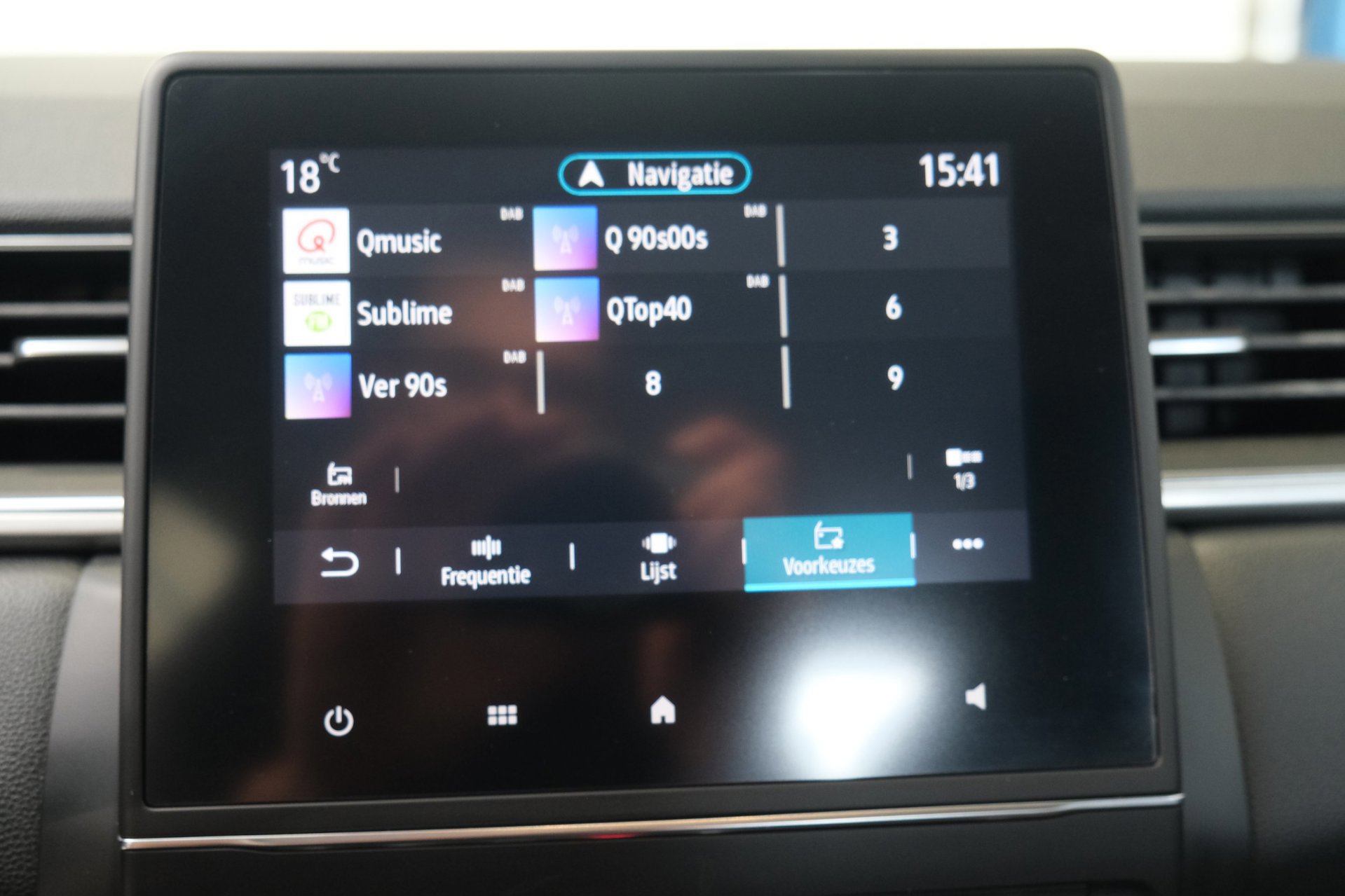 Renault Captur 1.3 TCe 140 Business Zen (2021), foto 19