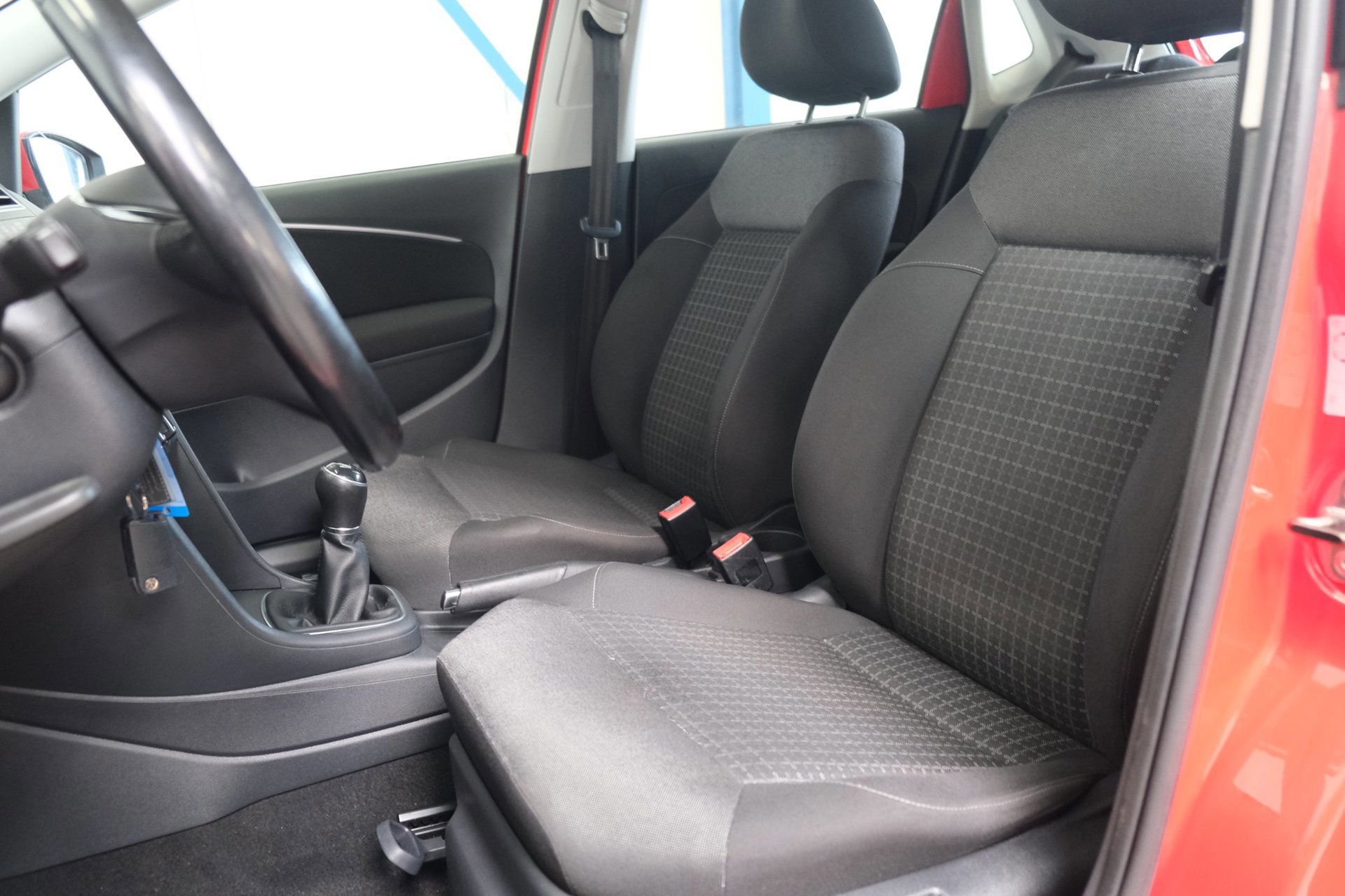 Volkswagen Polo 1.2 TSI Highline (2016), foto 14
