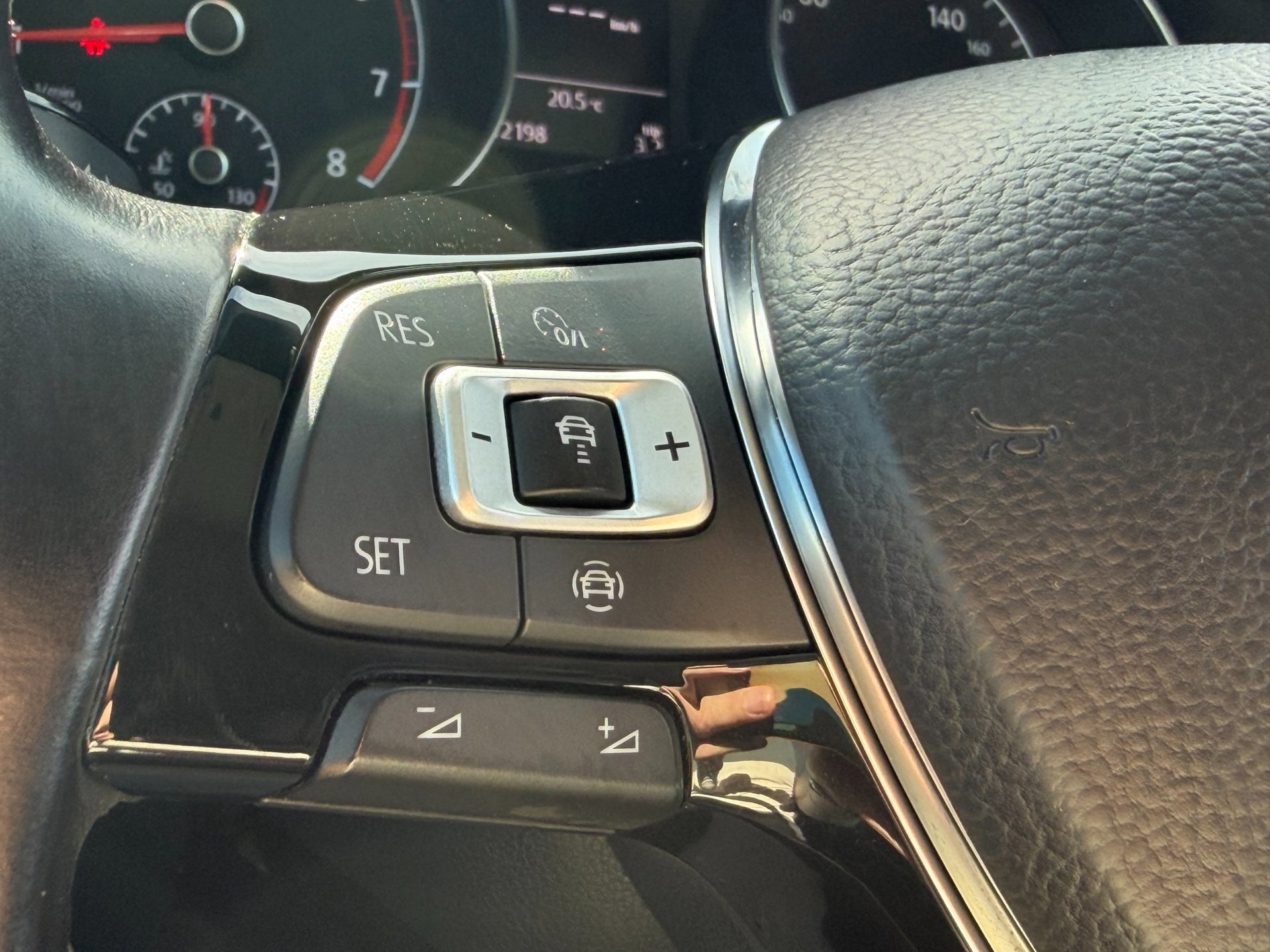 Volkswagen GOLF 1.0 TSI R-line 2019 116PK Grijs (2019), foto 32