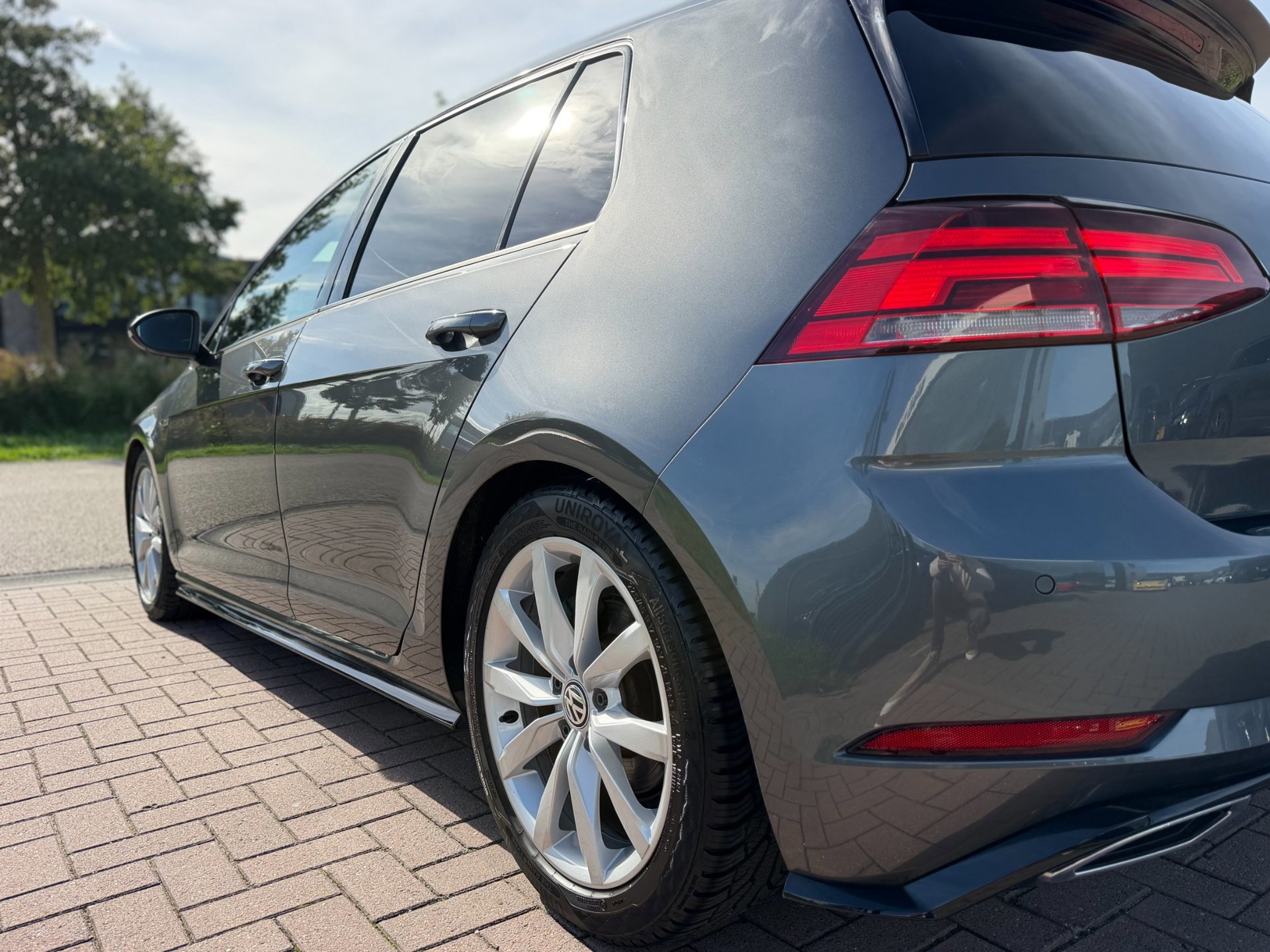 Volkswagen GOLF 1.0 TSI R-line 2019 116PK Grijs (2019), foto 10